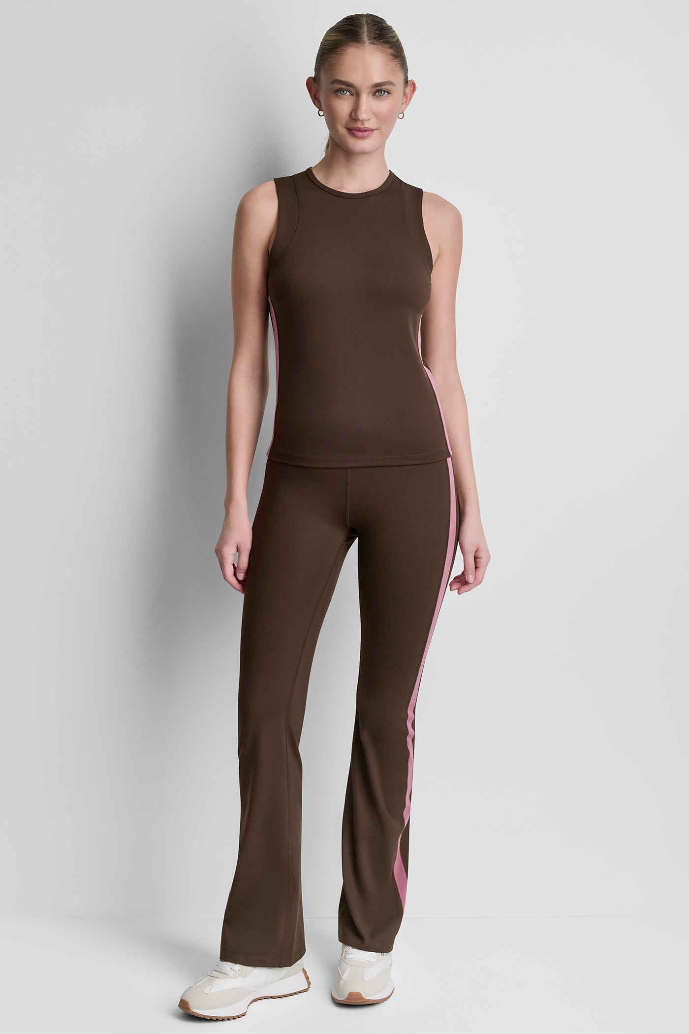 SIDE STRIPE BALANCE COMPRESSION TANK VIEW 5 | Sport Essentials SIDE STRIPE BALANCE COMPRESSION TANK VIEW 5 | Sport Essentials
