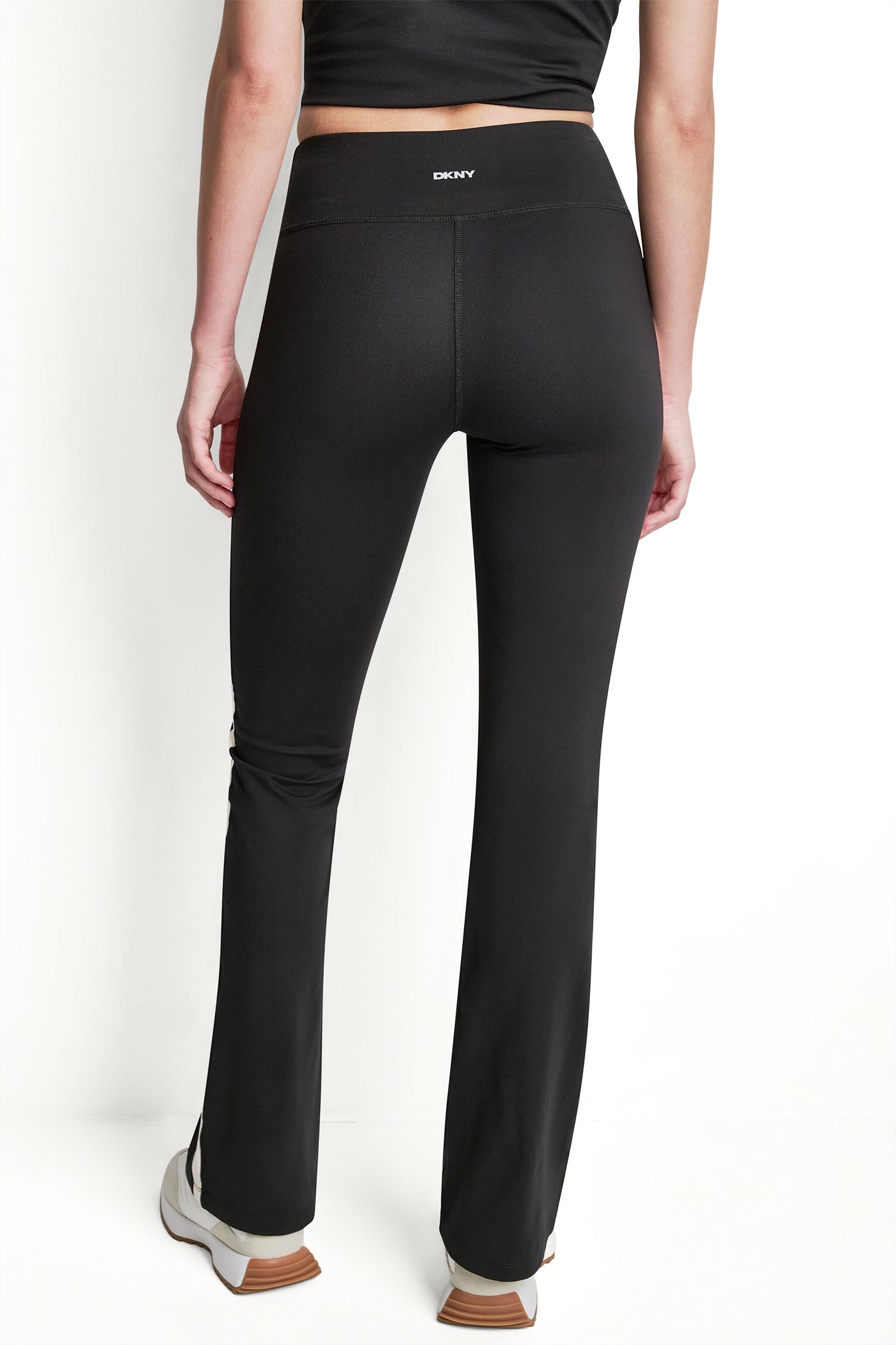 BALANCE COMPRESSION SIDE STRIPE FLARE LEGGING VIEW 3 BALANCE COMPRESSION SIDE STRIPE FLARE LEGGING VIEW 3