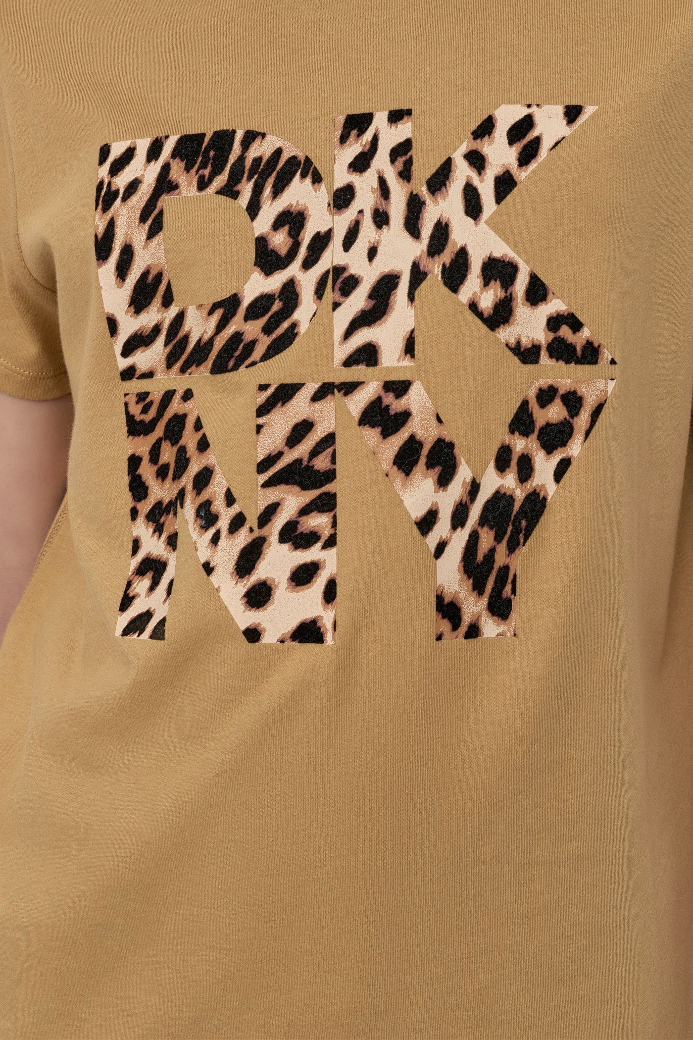 LEOPARD-PRINT LOGO TEE VIEW 5 | SALE LEOPARD-PRINT LOGO TEE VIEW 5 | SALE