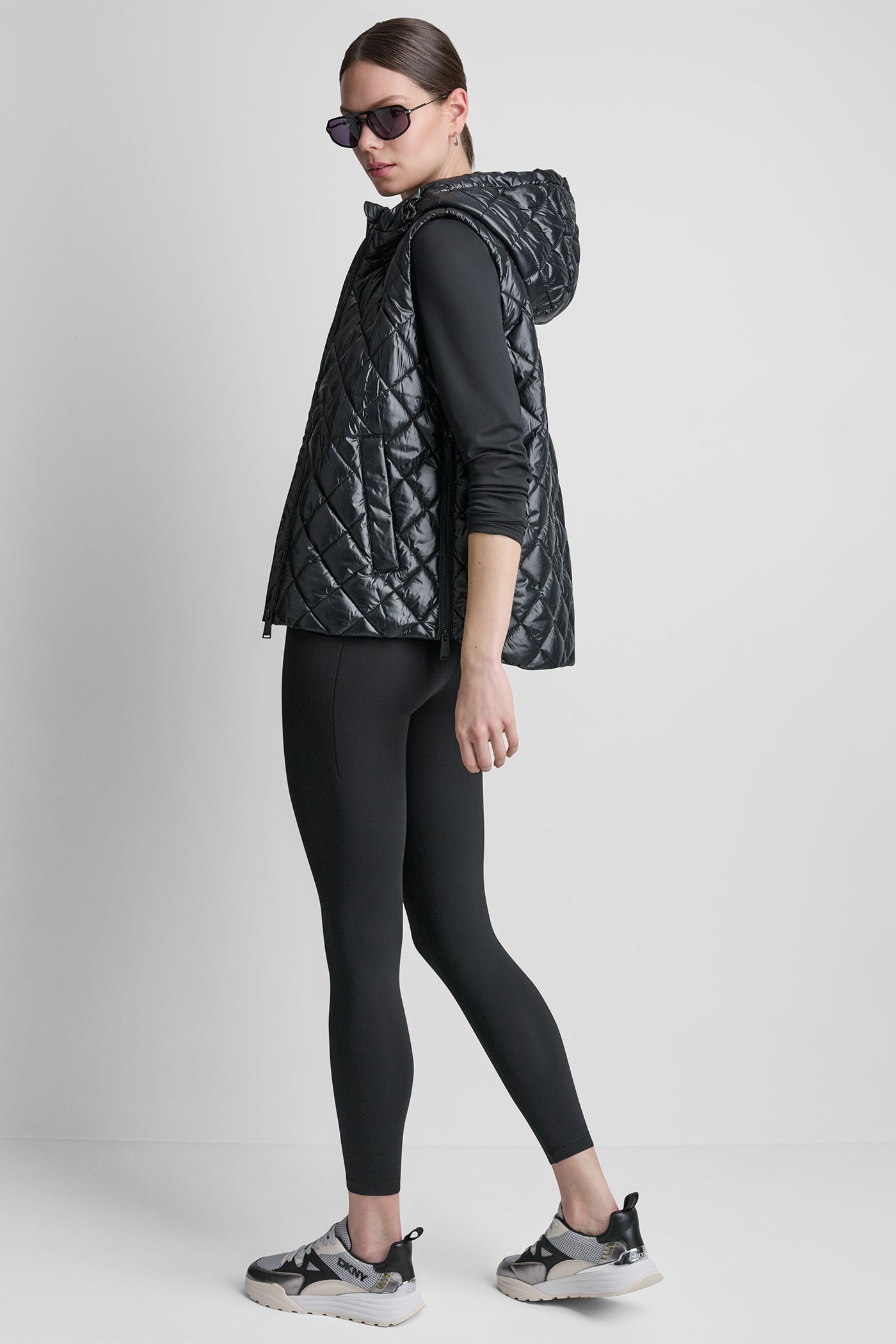 HOODED DIAMOND QUILTED VEST VIEW 2