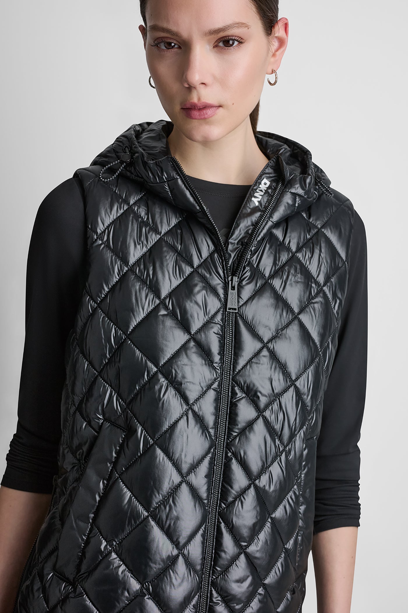 HOODED DIAMOND QUILTED VEST VIEW 2