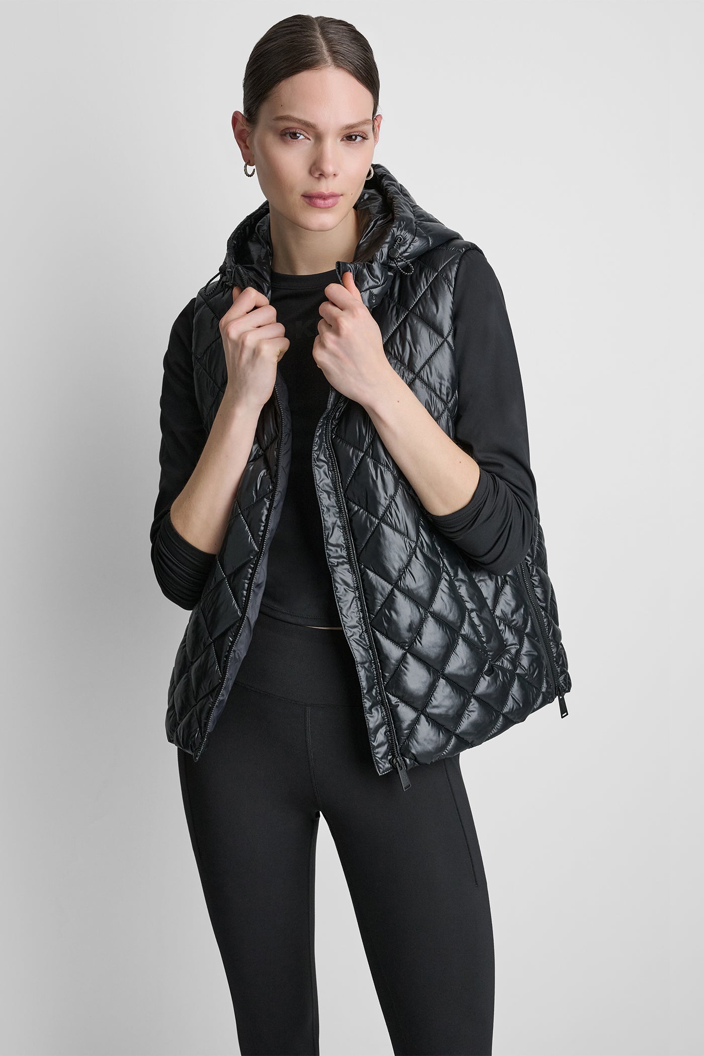 HOODED DIAMOND QUILTED VEST VIEW 2