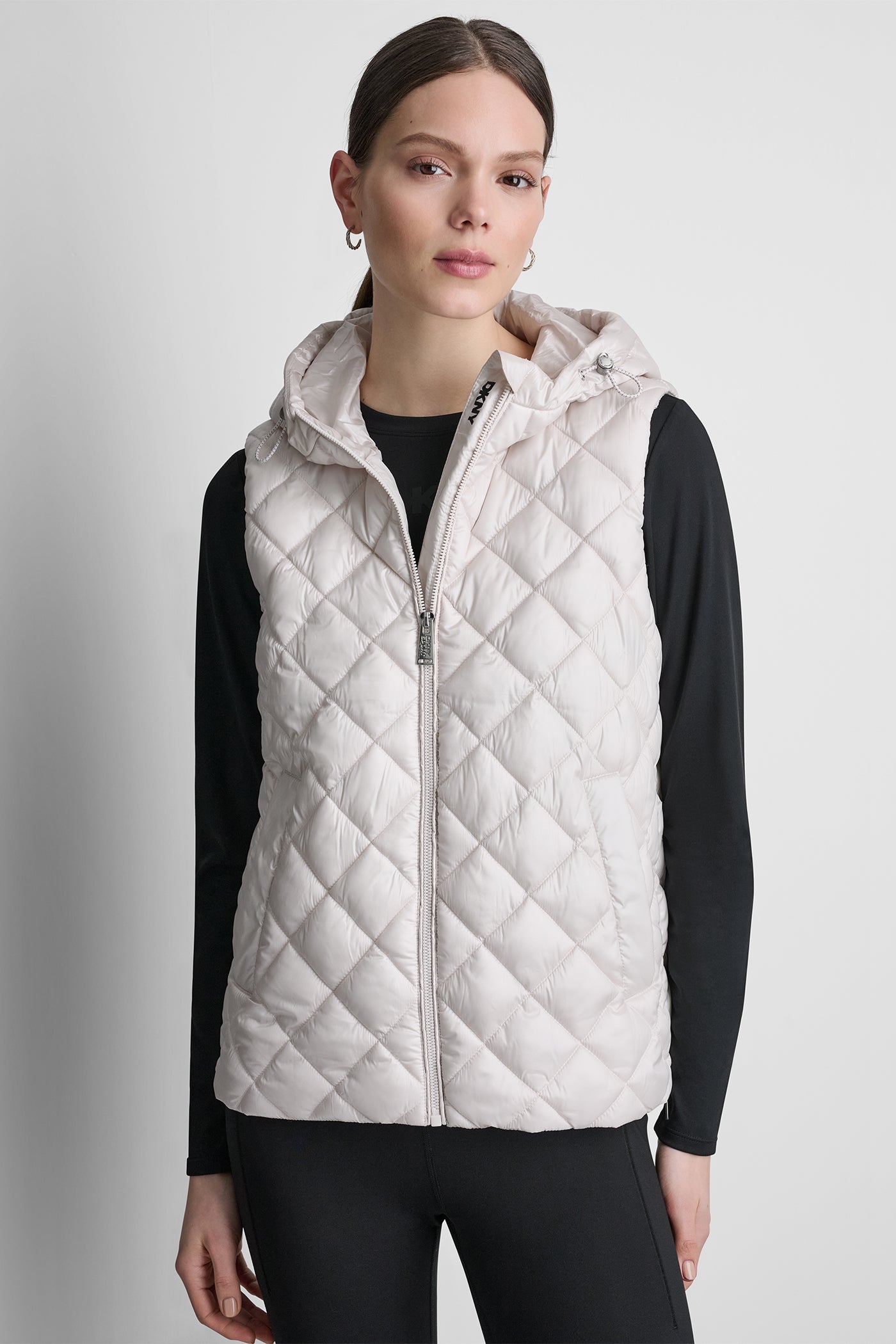 HOODED DIAMOND QUILTED VEST View 2 | SALE HOODED DIAMOND QUILTED VEST View 2 | SALE