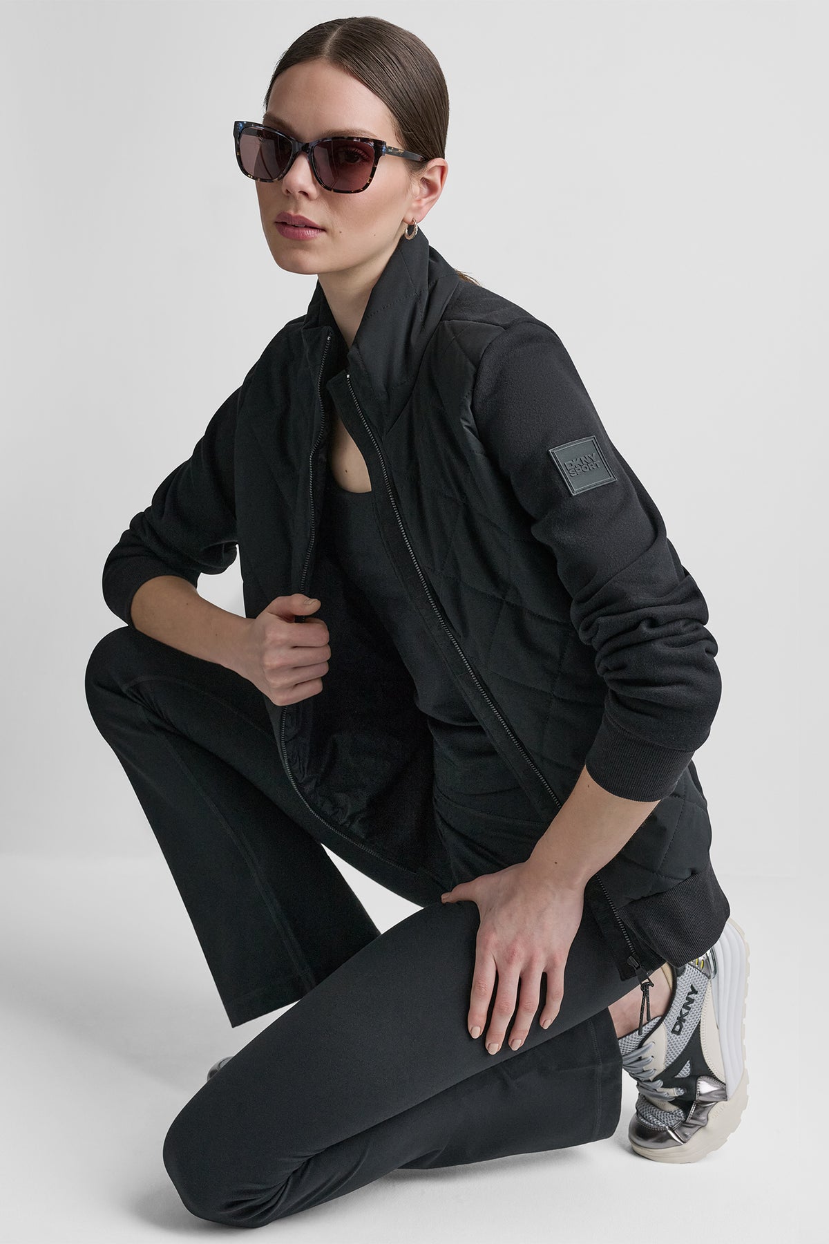 LIGHT WEIGHT HYBRID JACKET VIEW 2