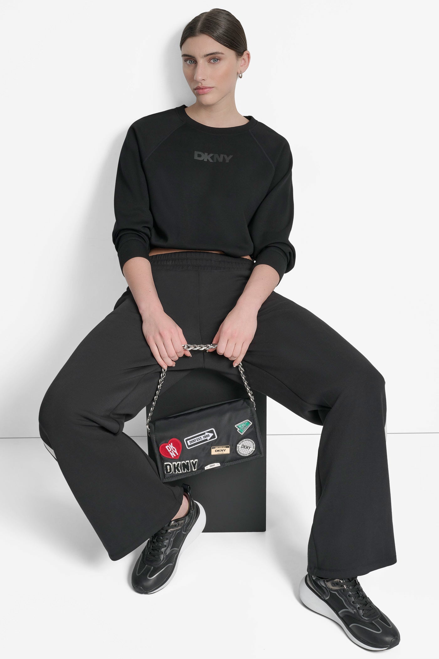 CROPPED DRAWSTRING-HEM SWEATSHIRT VIEW 6 CROPPED DRAWSTRING-HEM SWEATSHIRT VIEW 6