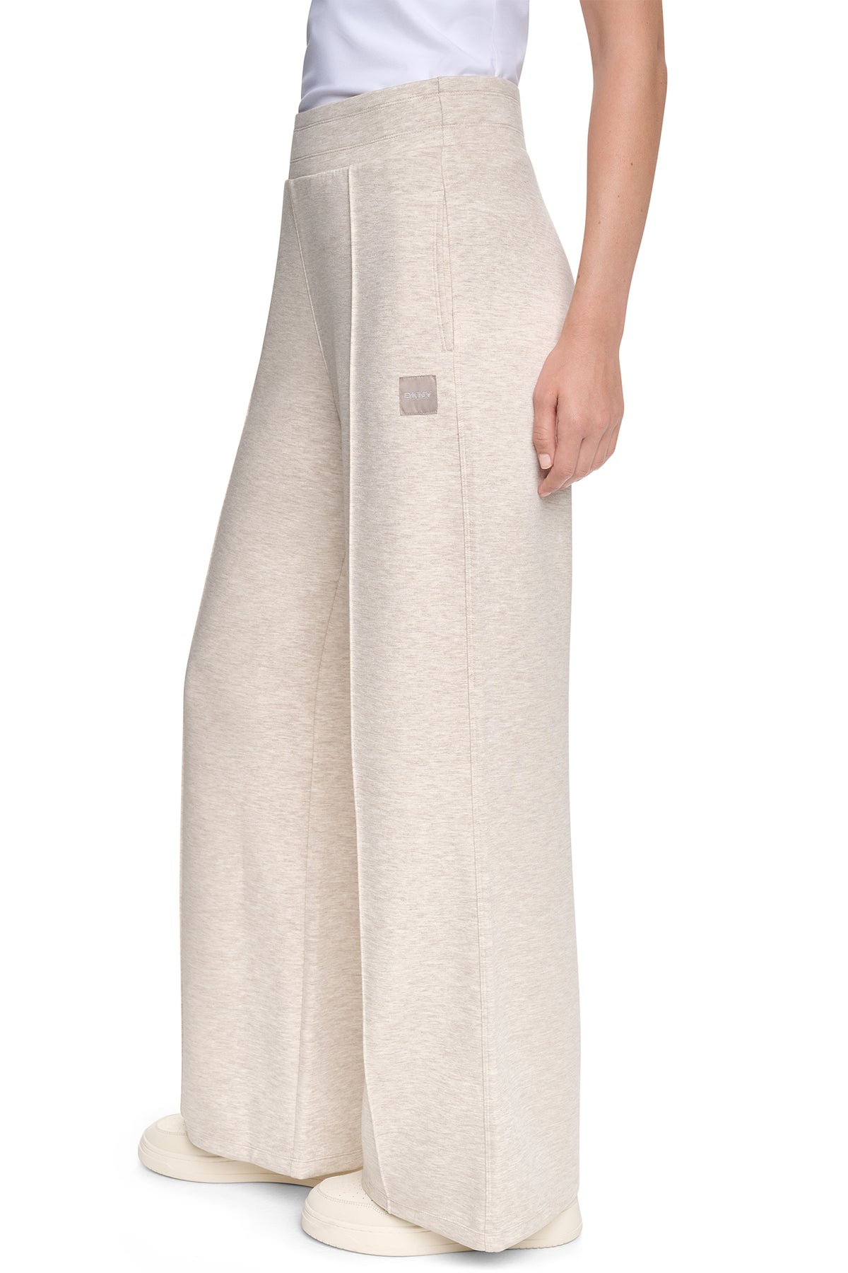 HIGH-RISE PINTUCKED WIDE-LEG PANT VIEW 2