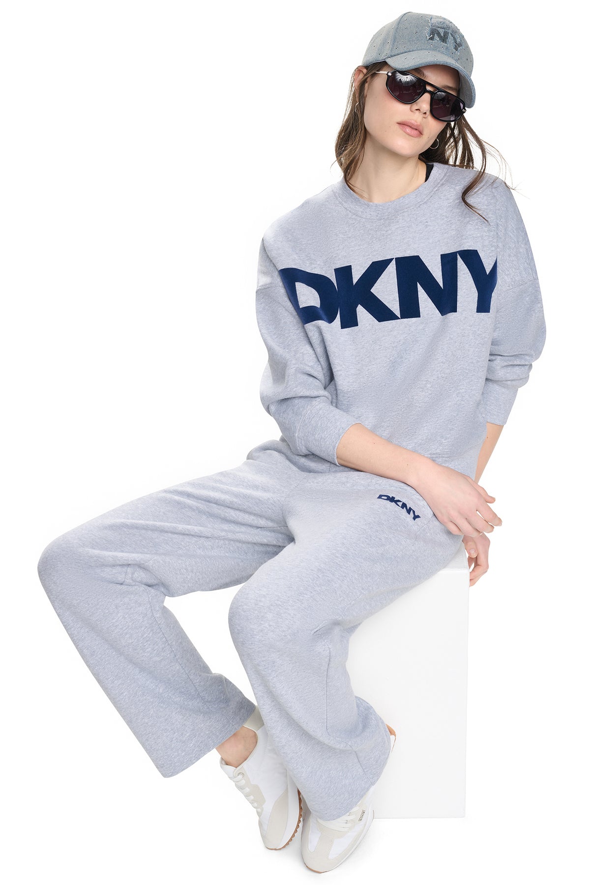 FLOCKED VARSITY LOGO SWEATSHIRT VIEW 2