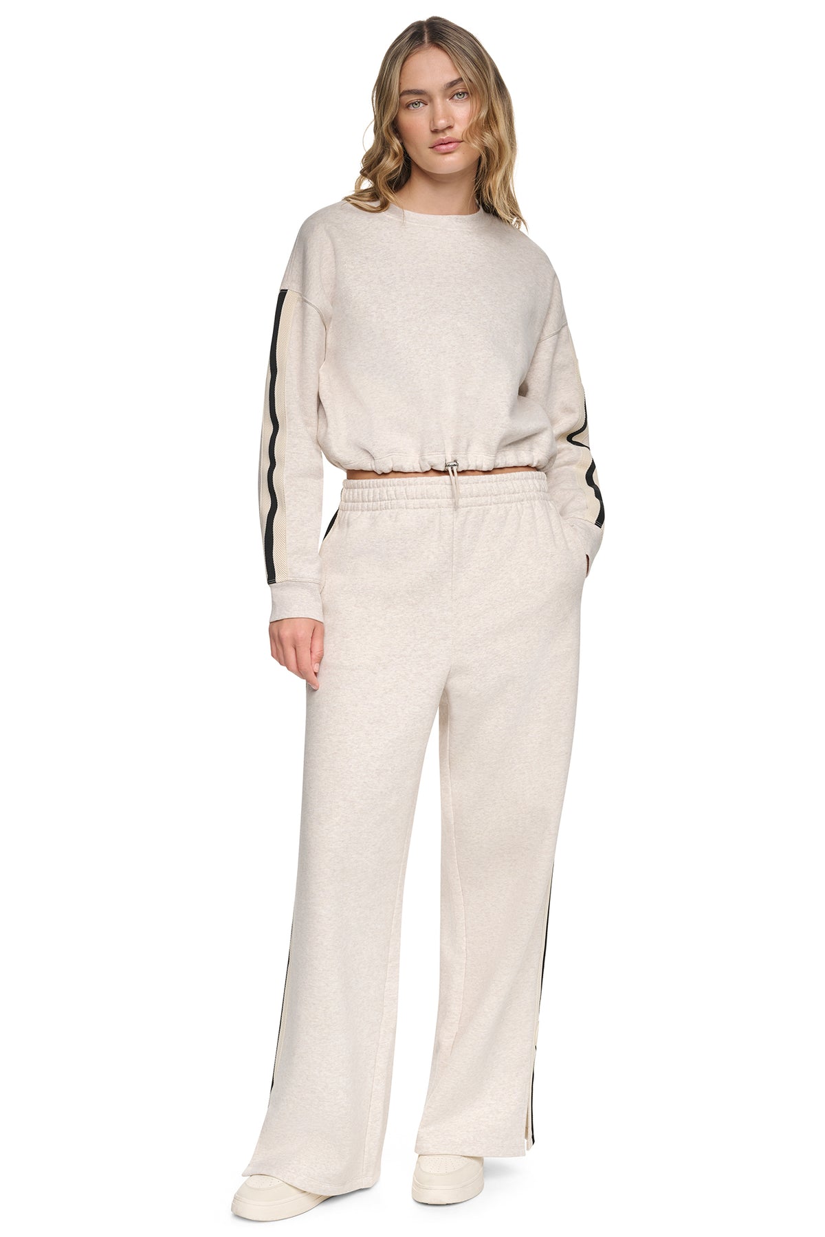 CROPPED STRIPED SWEATSHIRT VIEW 2