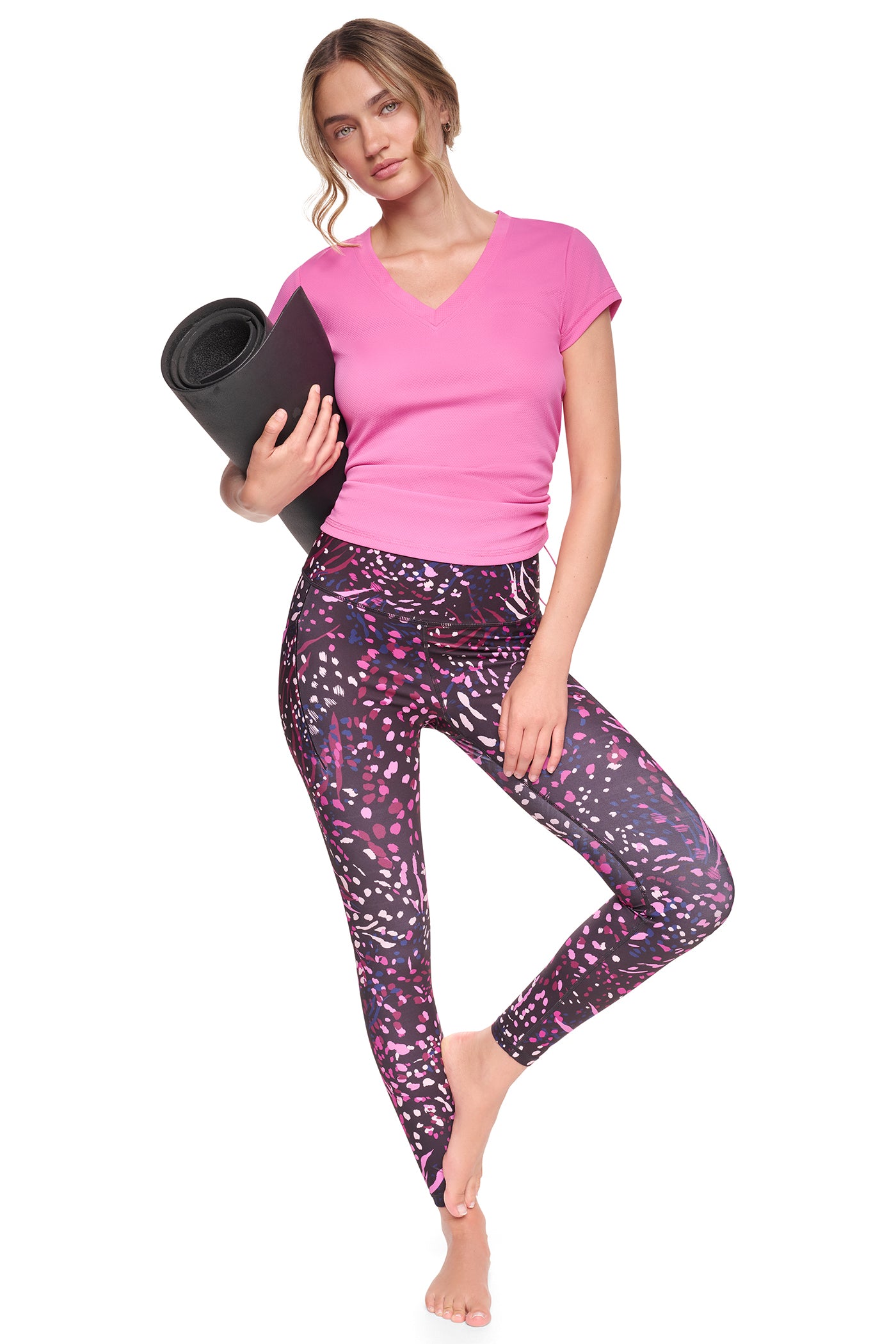 HIGH-RISE 7/8 LENGTH PRINTED LEGGINGS View 1 | Leggings HIGH-RISE 7/8 LENGTH PRINTED LEGGINGS View 1 | Leggings