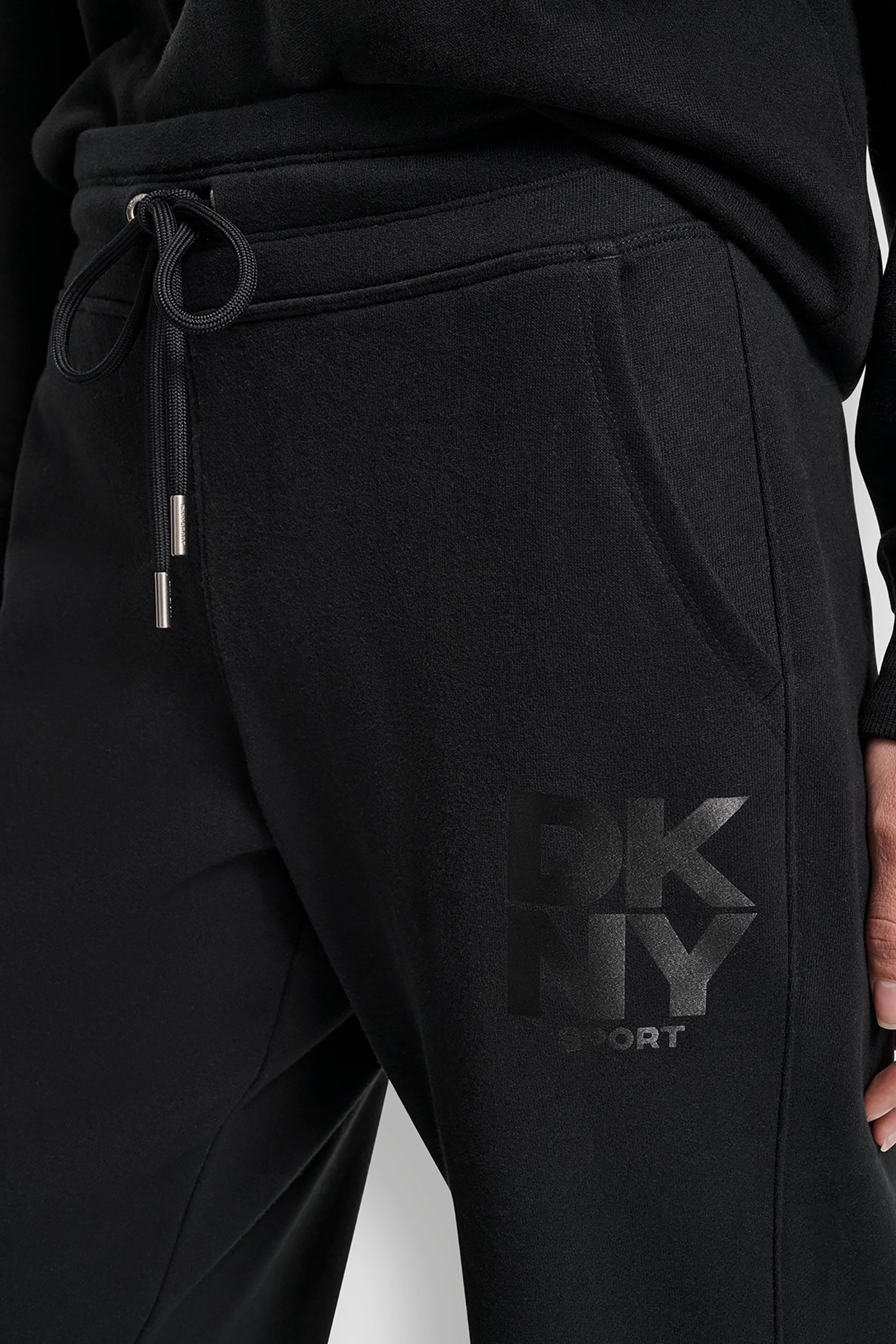HIGH-RISE LOGO SLIM TRACK PANT VIEW 4 | DKNY Promo HIGH-RISE LOGO SLIM TRACK PANT VIEW 4 | DKNY Promo