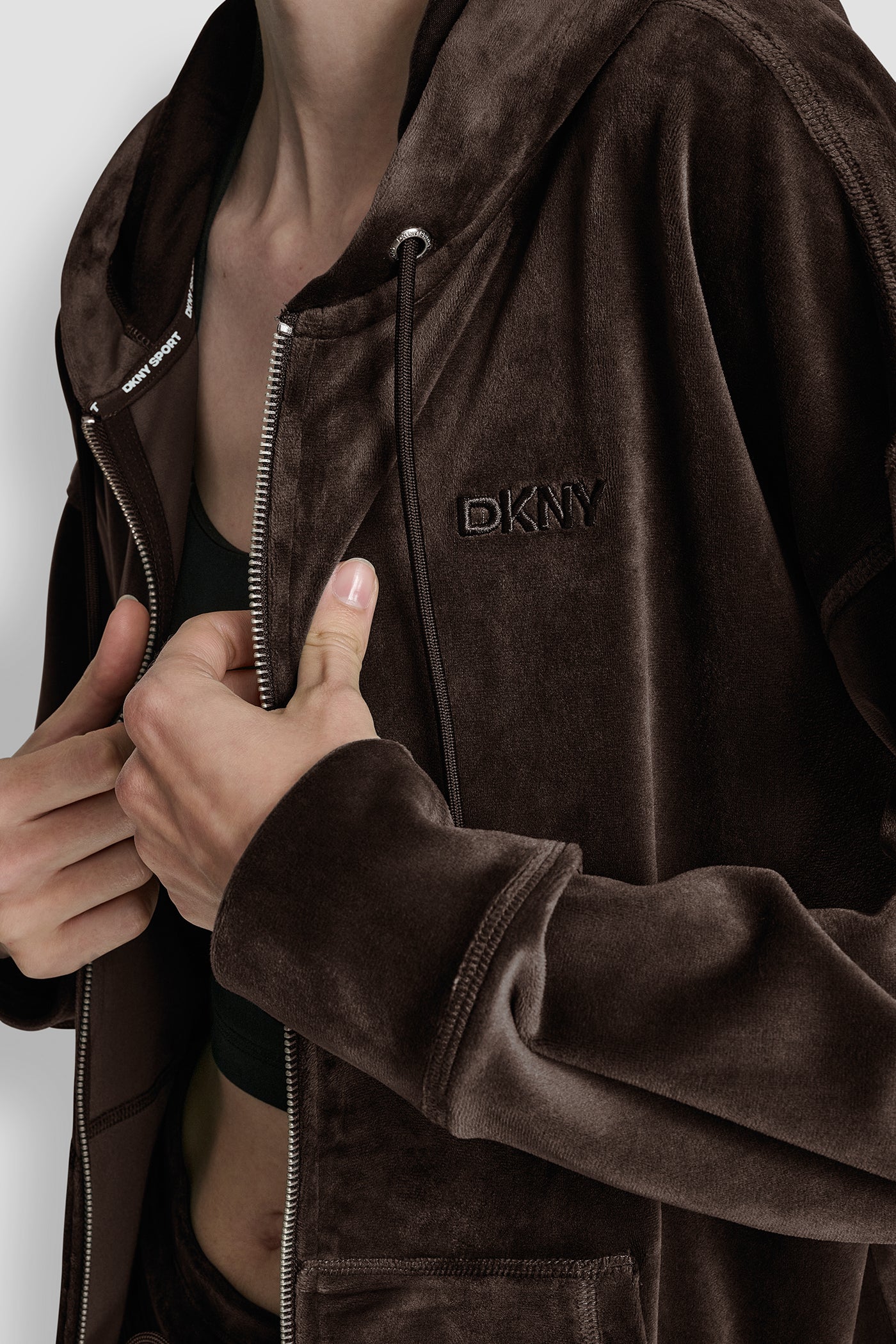 EMBROIDERY LOGO FULL ZIP HOODIE WITH POCKETS VIEW 4 | Under $75 EMBROIDERY LOGO FULL ZIP HOODIE WITH POCKETS VIEW 4 | Under $75