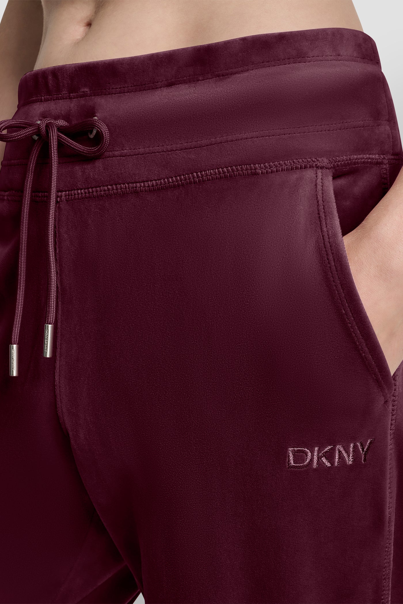 VELOUR HD EMBROIDERY LOGO SLIM FIT JOGGER VIEW 5 | Clothing VELOUR HD EMBROIDERY LOGO SLIM FIT JOGGER VIEW 5 | Clothing