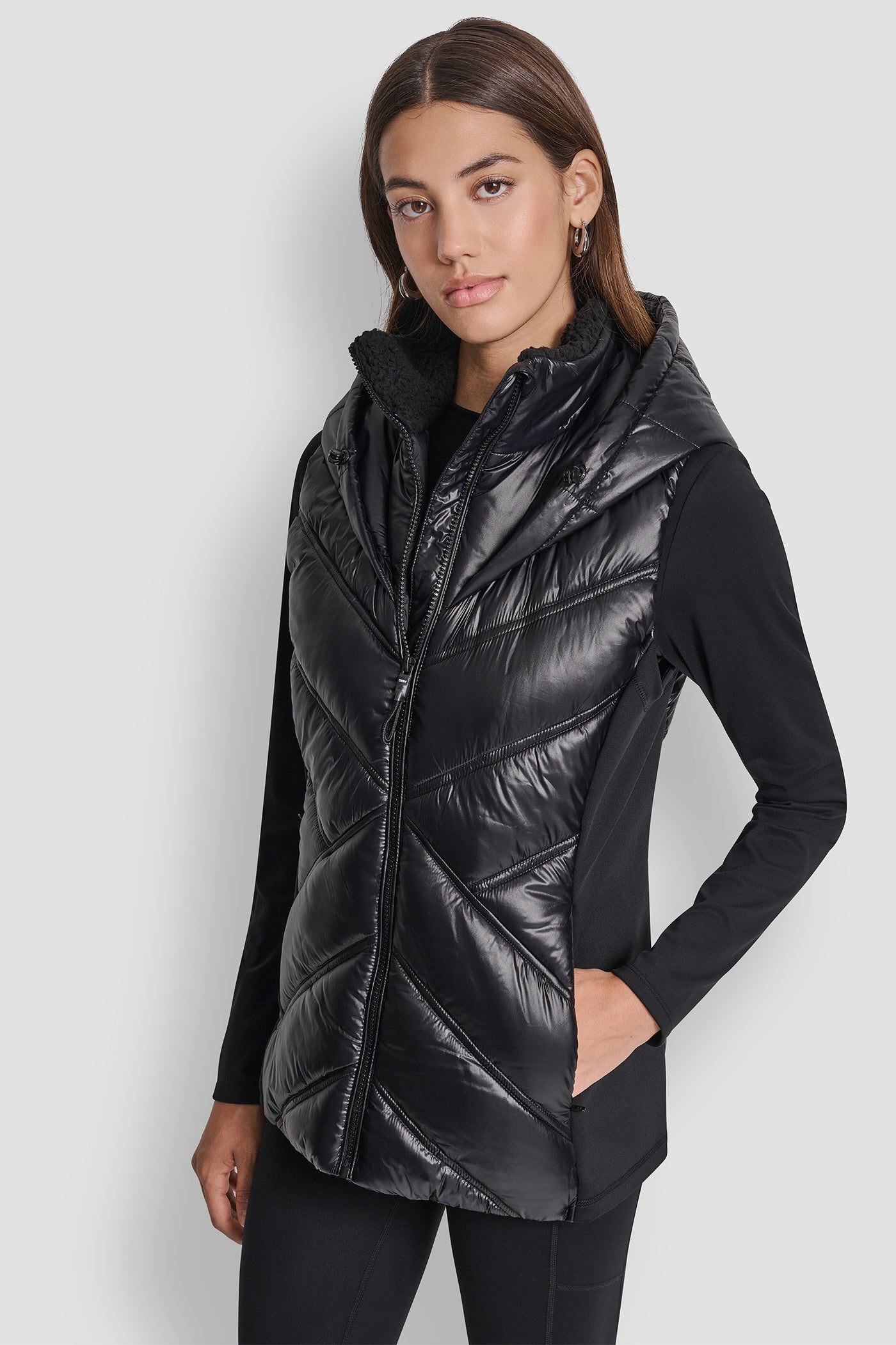 SCUBA-PANELED PUFFER VEST VIEW 3 | Lightweight Jackets SCUBA-PANELED PUFFER VEST VIEW 3 | Lightweight Jackets