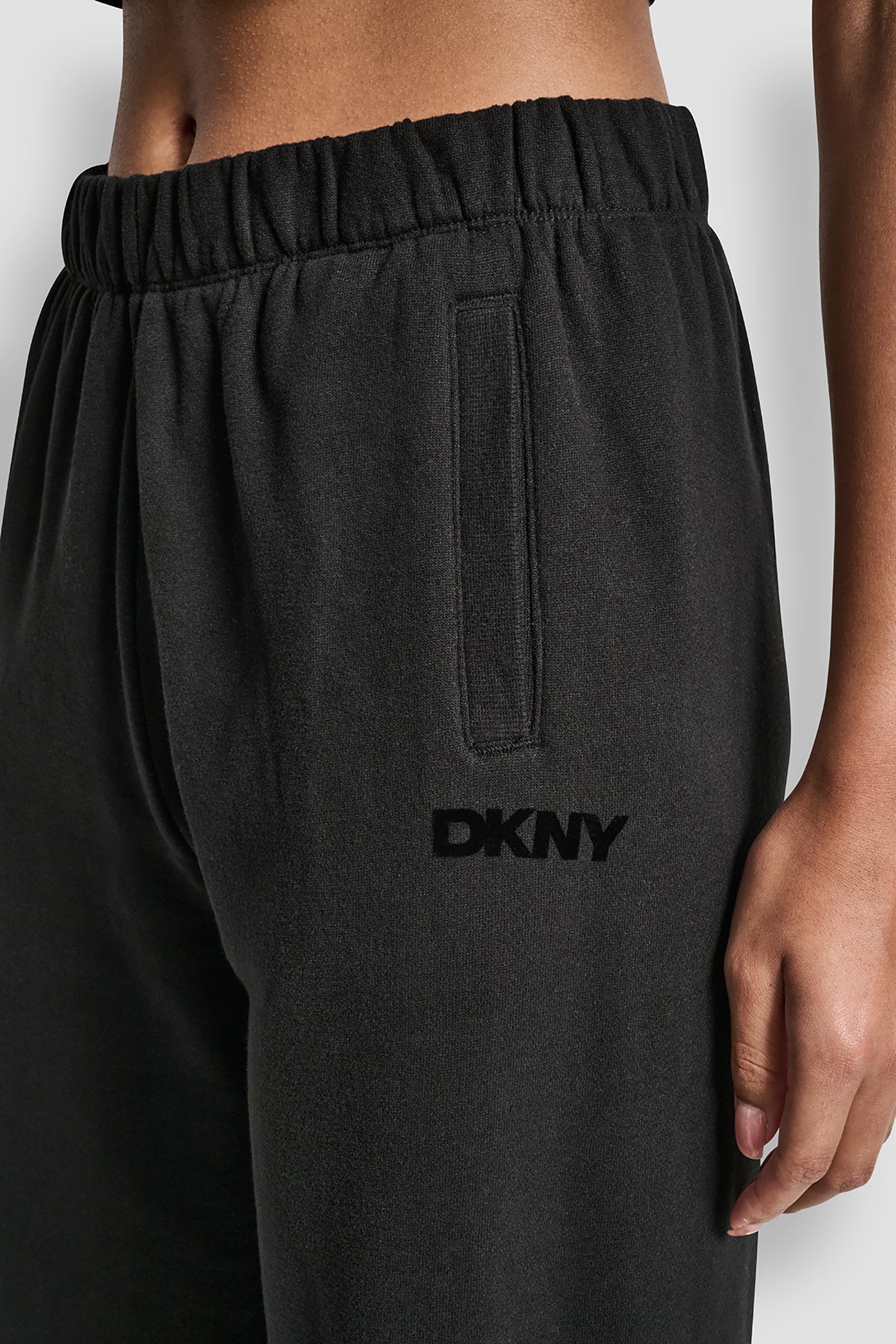FLOCKED LOGO BOYFRIEND OPEN LEG PANT WITH POCKETS VIEW 4 | Back-To-School Shop FLOCKED LOGO BOYFRIEND OPEN LEG PANT WITH POCKETS VIEW 4 | Back-To-School Shop