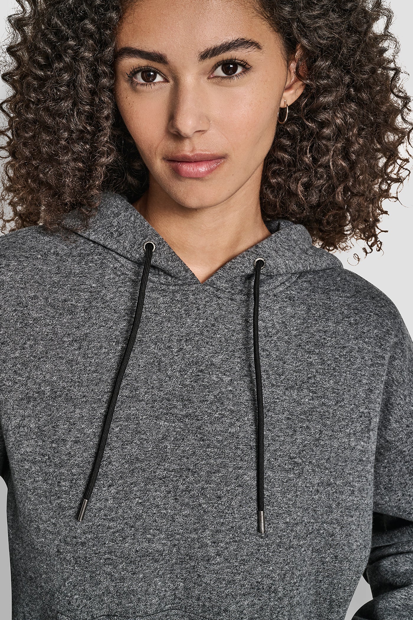 RELAXED RHINESTONE SLEEVE LOGO HOODIE WITH KANGAROO POCKET VIEW 4 | Sport Essentials RELAXED RHINESTONE SLEEVE LOGO HOODIE WITH KANGAROO POCKET VIEW 4 | Sport Essentials
