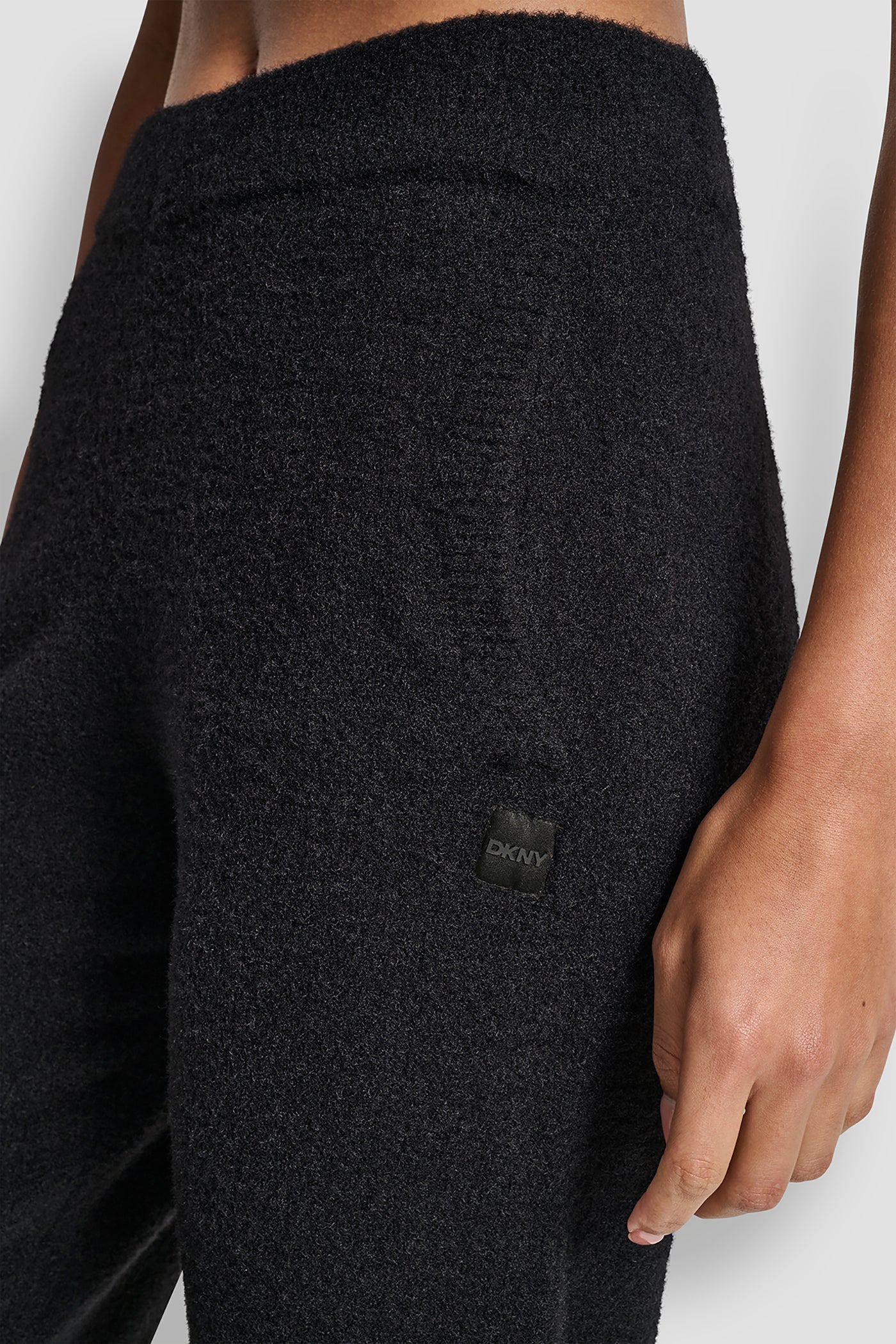 FEATHER YARN JOGGER WITH POCKETS AND TONAL LOGO VIEW 4 | DKNY Sport FEATHER YARN JOGGER WITH POCKETS AND TONAL LOGO VIEW 4 | DKNY Sport