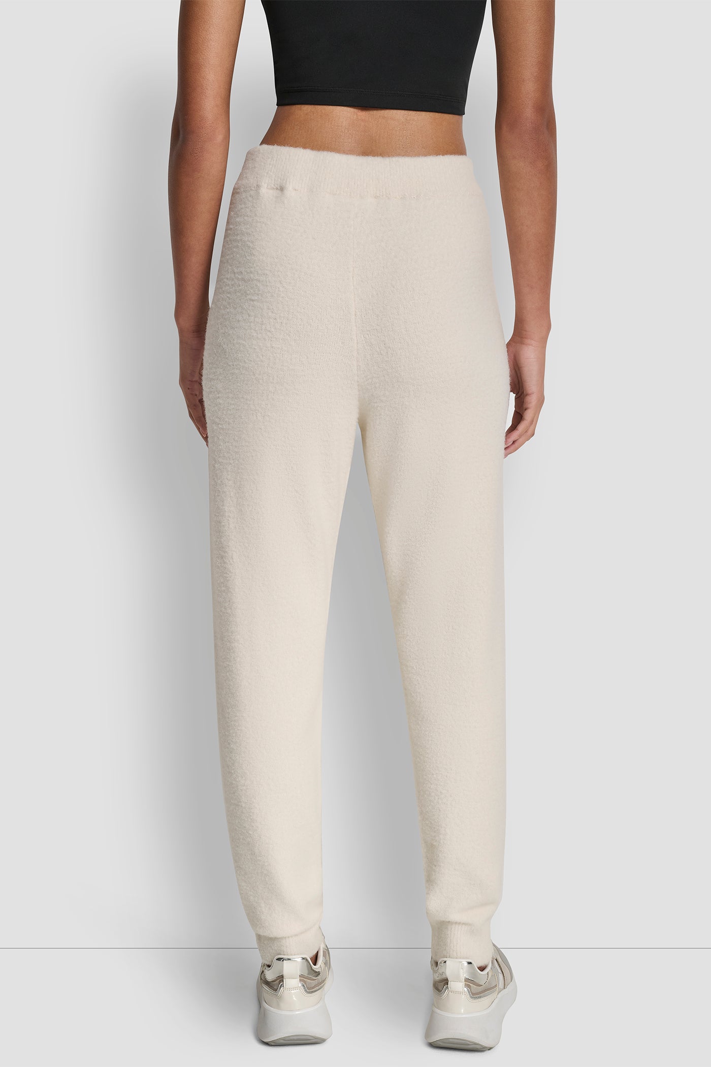 FEATHER YARN JOGGER WITH POCKETS AND TONAL LOGO VIEW 2 | DKNY Sport FEATHER YARN JOGGER WITH POCKETS AND TONAL LOGO VIEW 2 | DKNY Sport