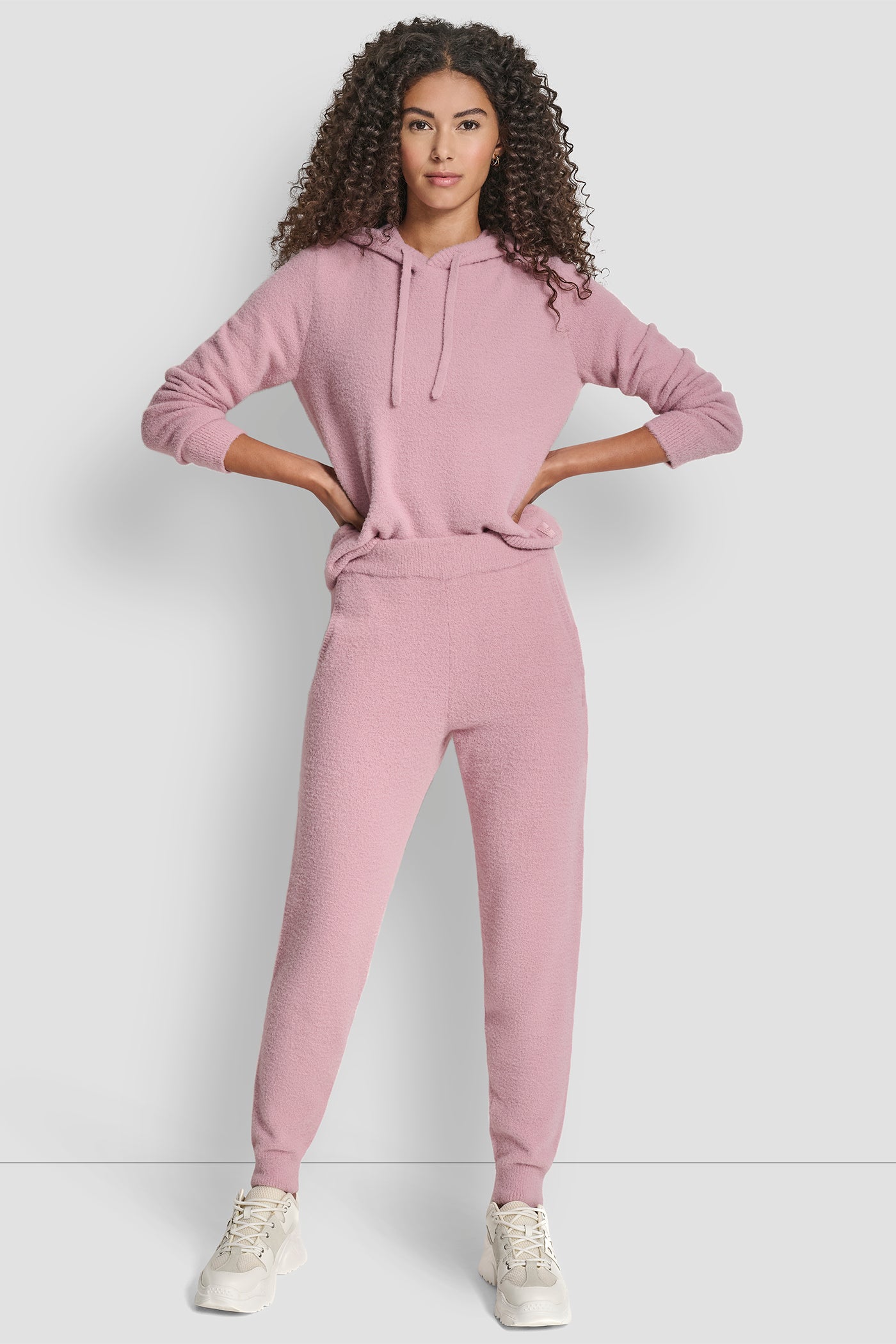 FEATHER YARN JOGGER WITH POCKETS AND TONAL LOGO VIEW 5 | DKNY Promo FEATHER YARN JOGGER WITH POCKETS AND TONAL LOGO VIEW 5 | DKNY Promo