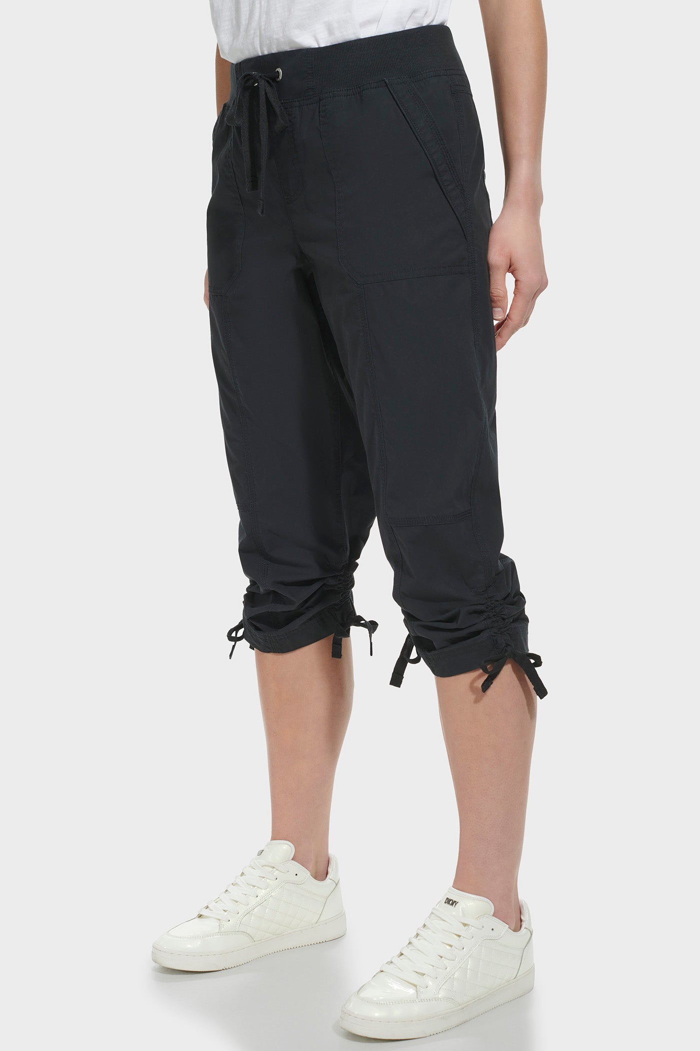 HIGH-RISE SHIRRED UTILITY CAPRI PANT VIEW 3 | DKNY Promo HIGH-RISE SHIRRED UTILITY CAPRI PANT VIEW 3 | DKNY Promo