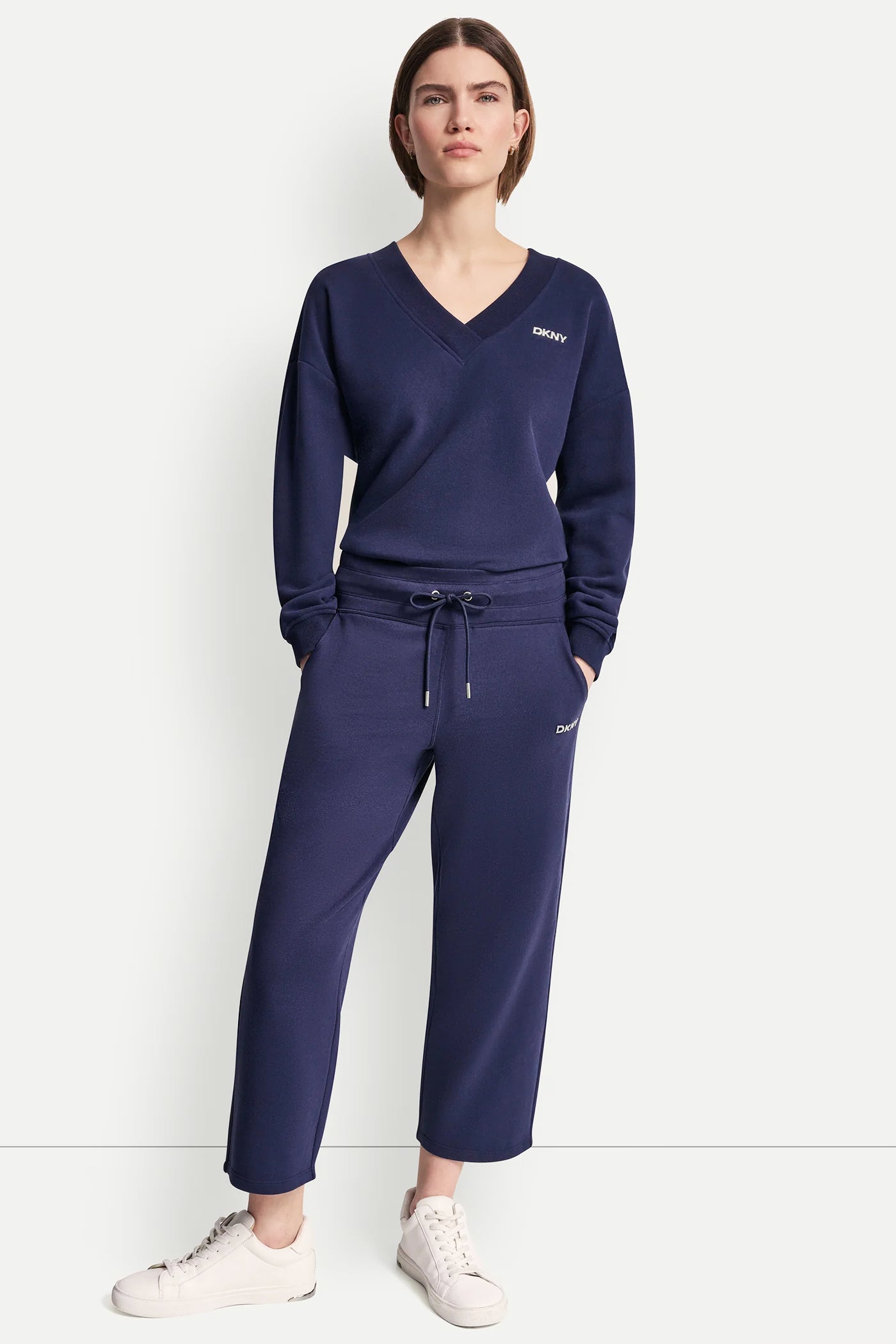 METALLIC BUBBLE LOGO CROPPED HIGH-RISE PANTS VIEW 5 | Sweatshirts & Joggers METALLIC BUBBLE LOGO CROPPED HIGH-RISE PANTS VIEW 5 | Sweatshirts & Joggers
