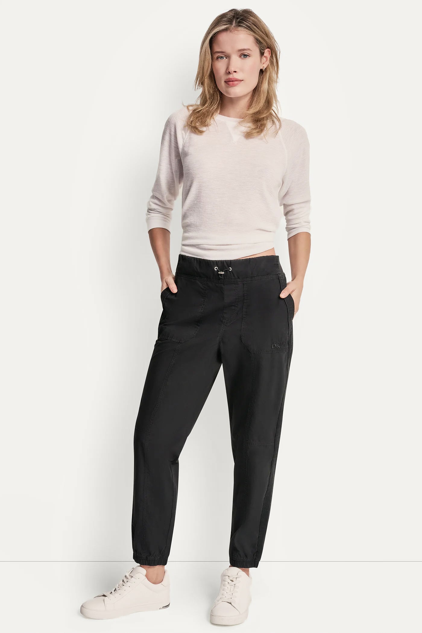 HIGH-RISE SLIM UTILITY JOGGER VIEW 2