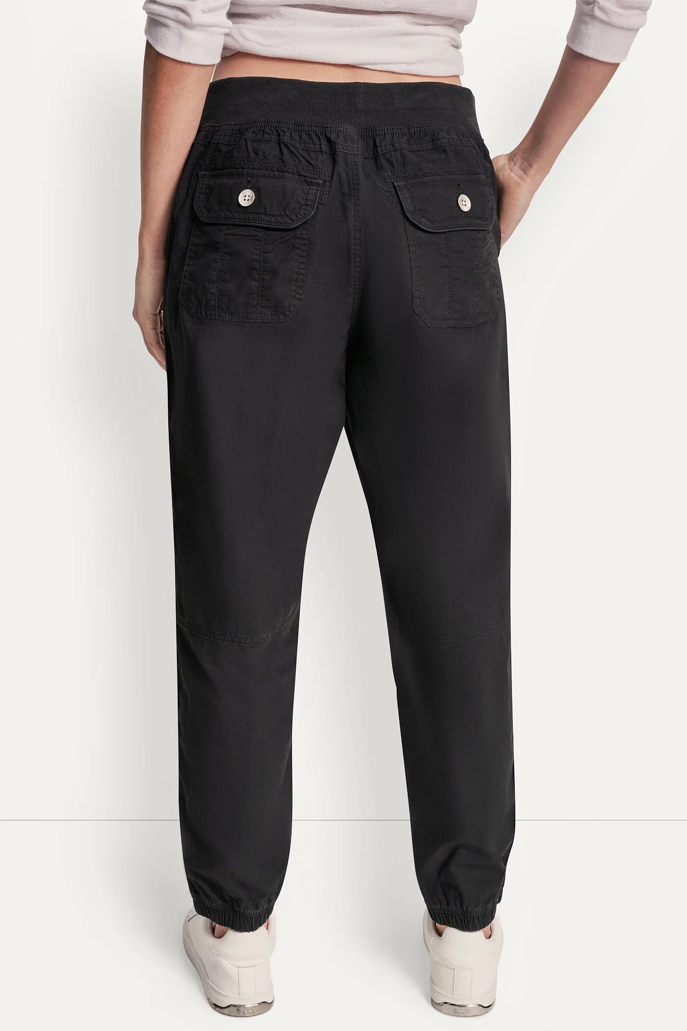 HIGH-RISE SLIM UTILITY JOGGER VIEW 2