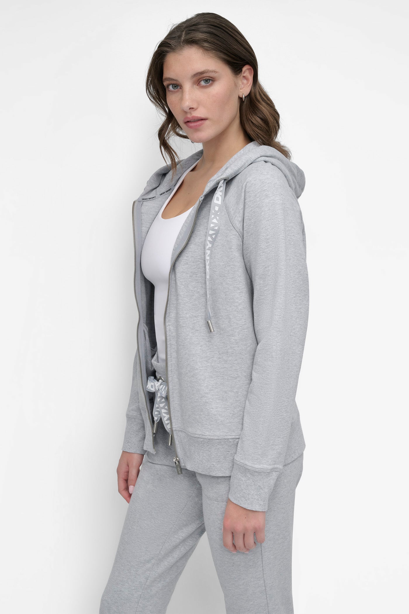 TWO-TONE LOGO DRAWSTRING HOODIE VIEW 3 | Cozy Meets Cool TWO-TONE LOGO DRAWSTRING HOODIE VIEW 3 | Cozy Meets Cool