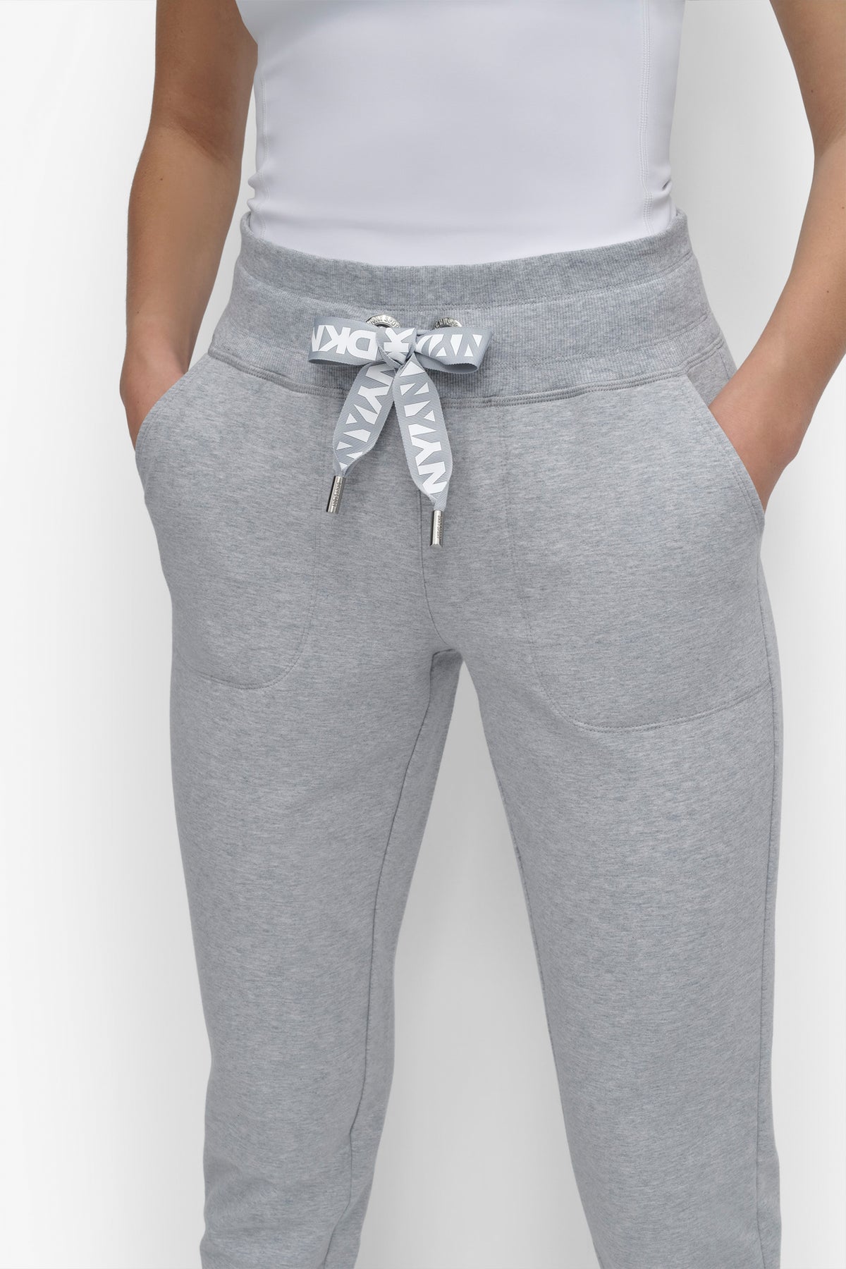 Two Tone High Rise Logo Drawstring Skinny Jogger | Jogger | DKNY