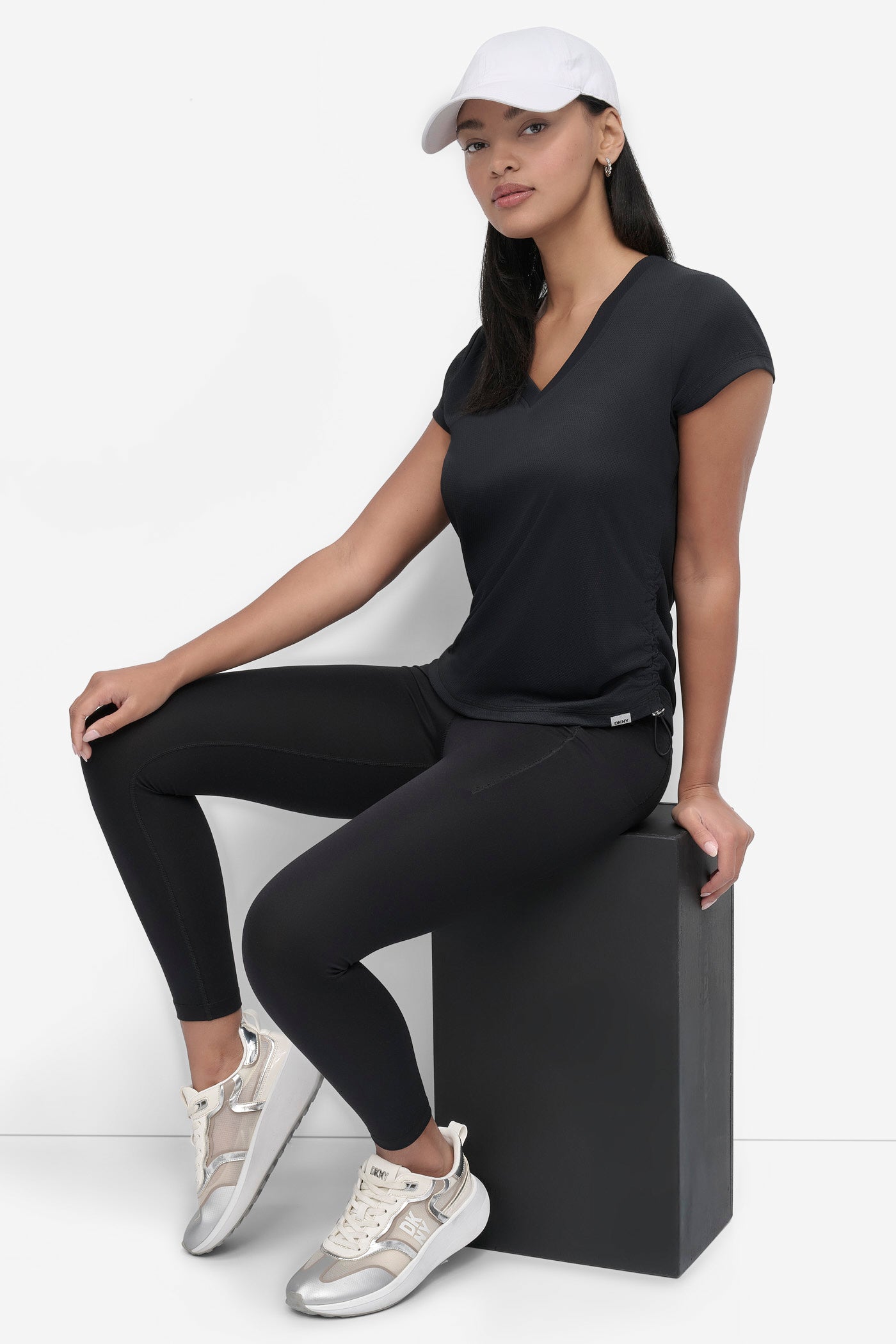 RUCHED TECH-MESH PERFORMANCE TEE VIEW 7 RUCHED TECH-MESH PERFORMANCE TEE VIEW 7