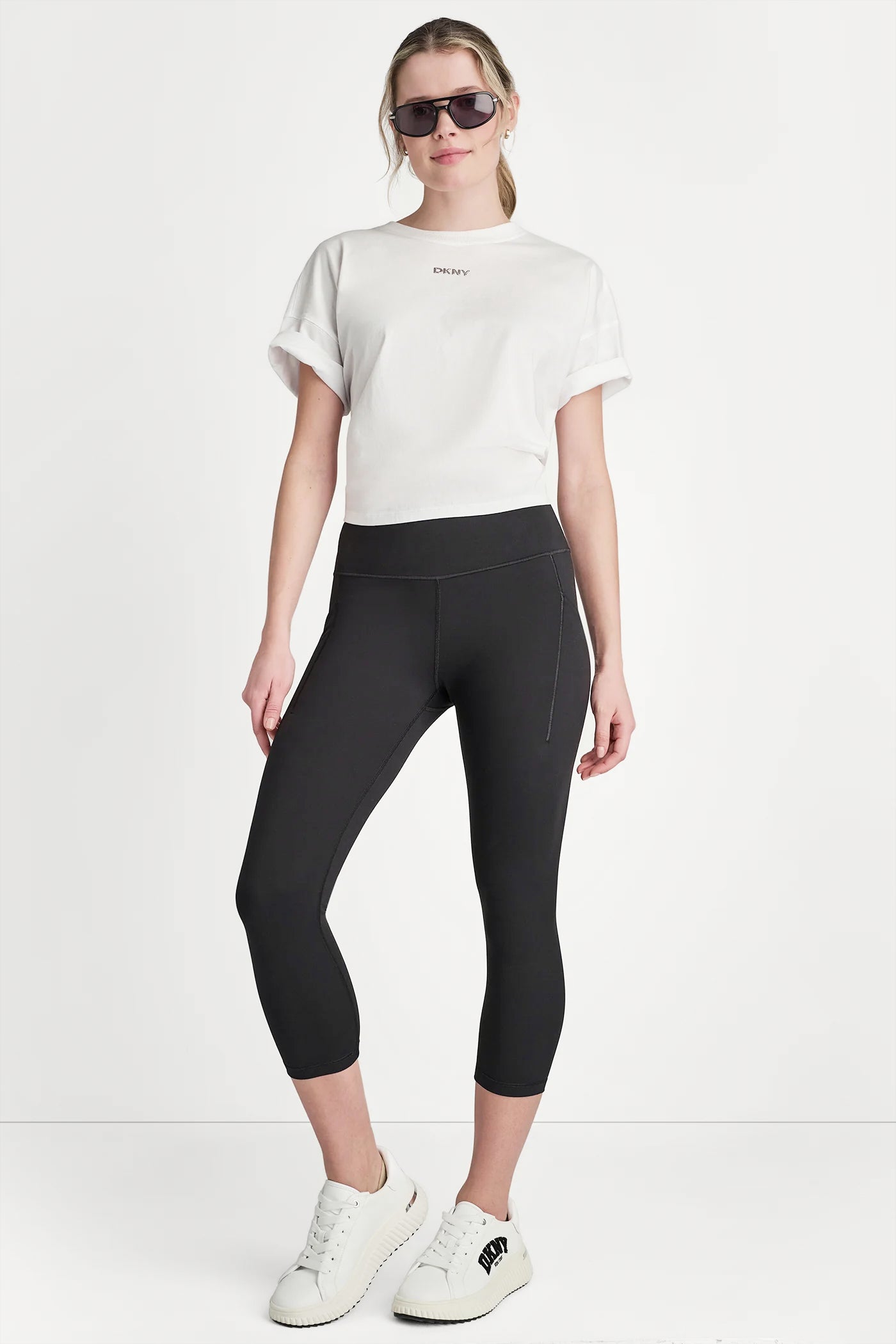 BALANCE COMPRESSION HIGH-WAIST CROPPED LEGGING VIEW 6 | Women's Clearance BALANCE COMPRESSION HIGH-WAIST CROPPED LEGGING VIEW 6 | Women's Clearance