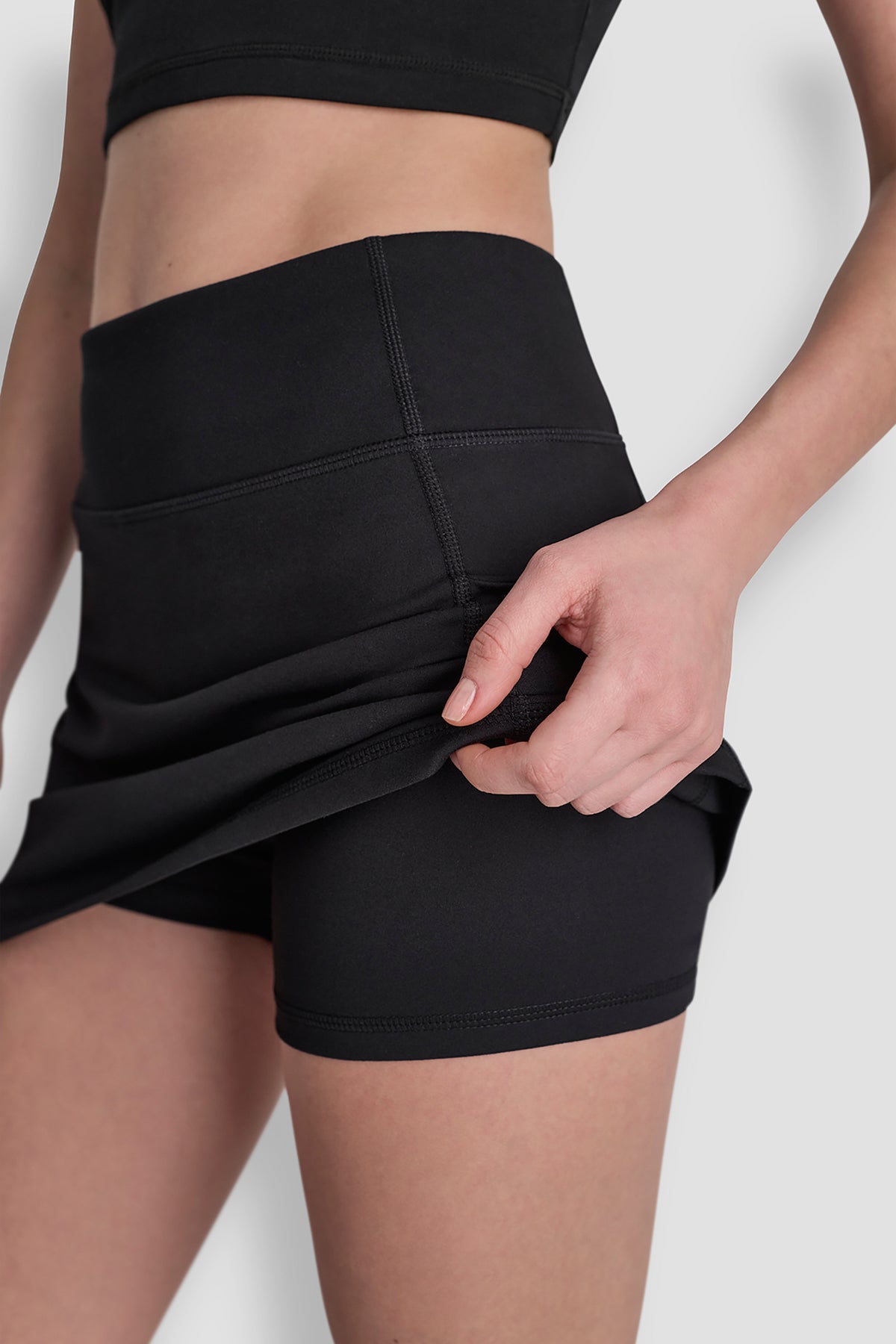 EXTRA HIGH-RISE BALANCE COMPRESSION SKORT VIEW 2