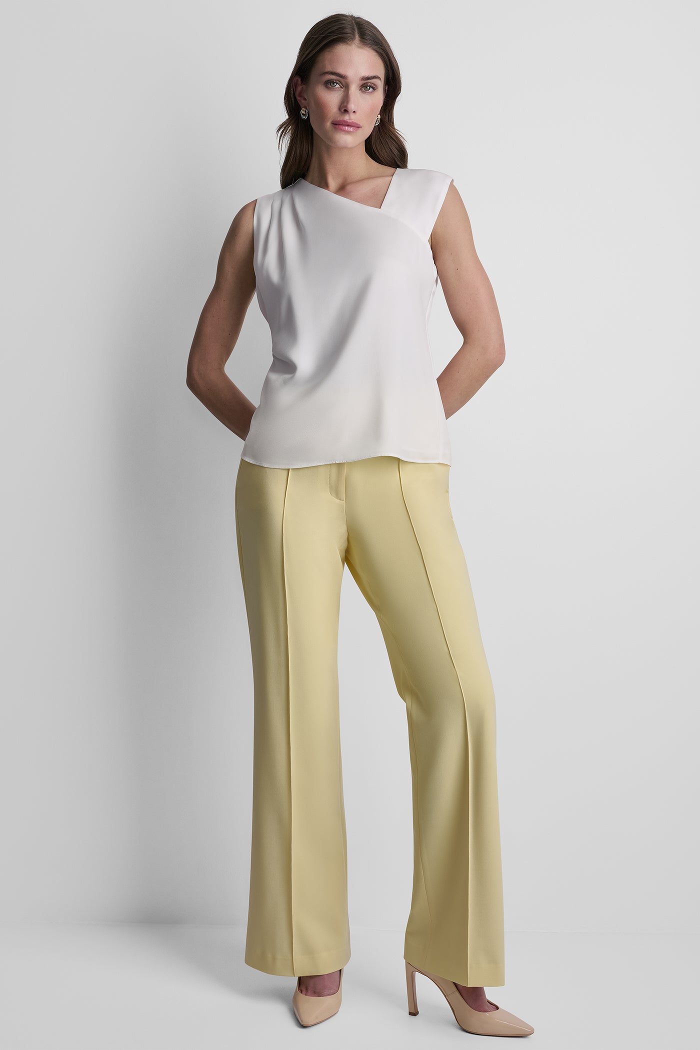 ASYMETRICAL SLEEVELESS BLOUSE View 2 | Women's Clearance ASYMETRICAL SLEEVELESS BLOUSE View 2 | Women's Clearance