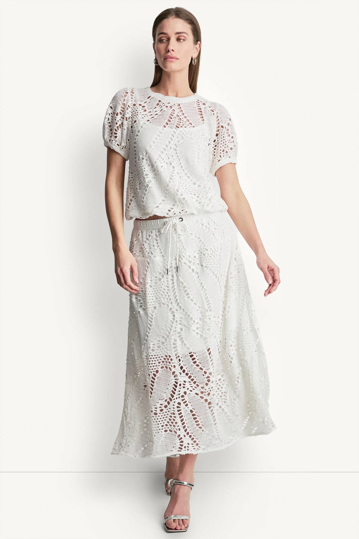 SHORT SLEEVE CROCHET LEAF TOP VIEW 2