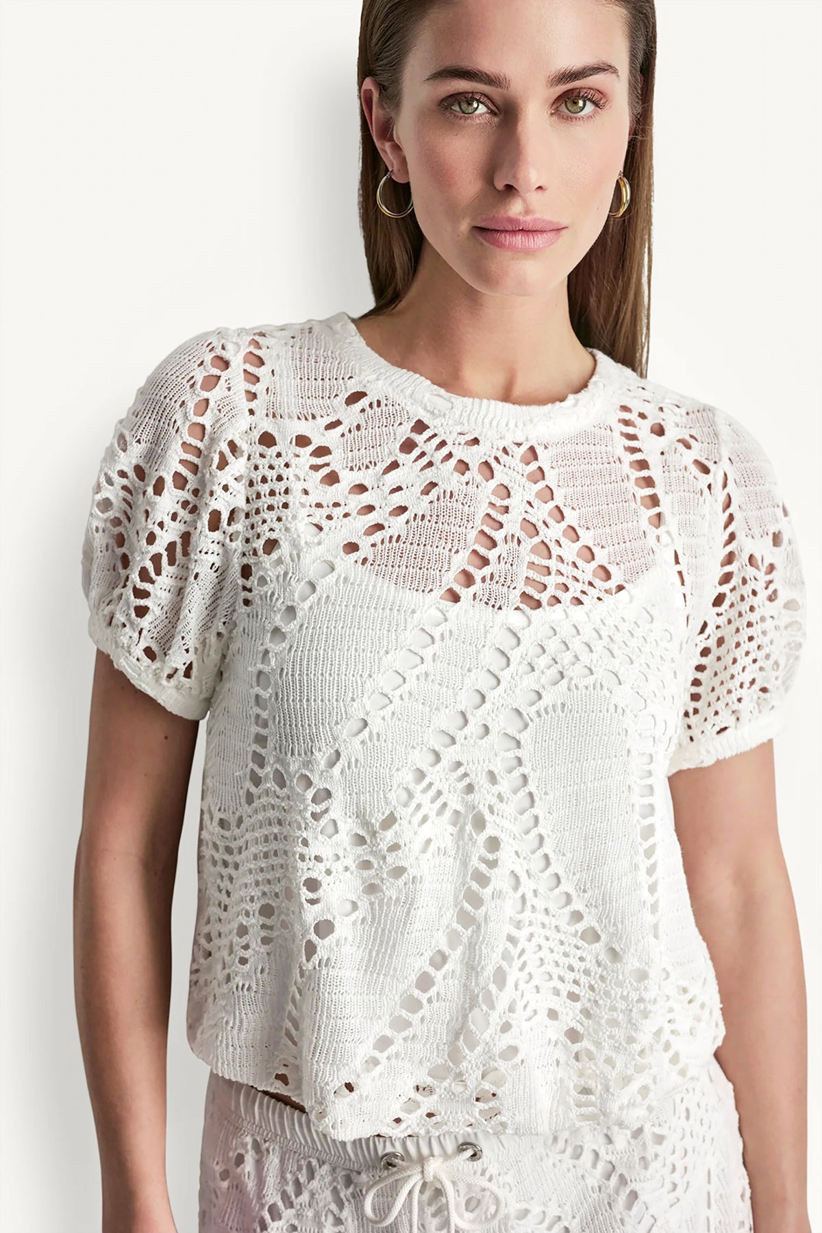 SHORT SLEEVE CROCHET LEAF TOP VIEW 2