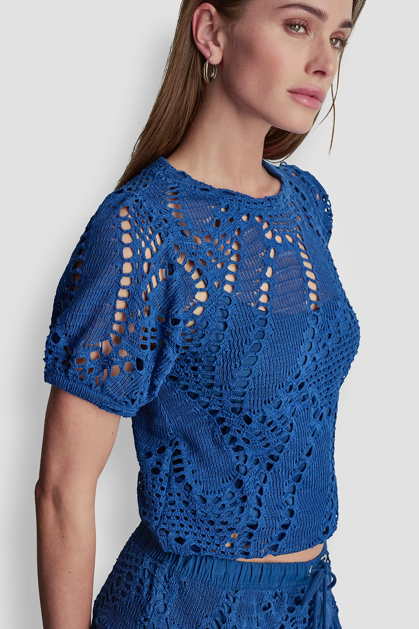 SHORT SLEEVE CROCHET LEAF TOP VIEW 5 | Gifts Under $100 SHORT SLEEVE CROCHET LEAF TOP VIEW 5 | Gifts Under $100