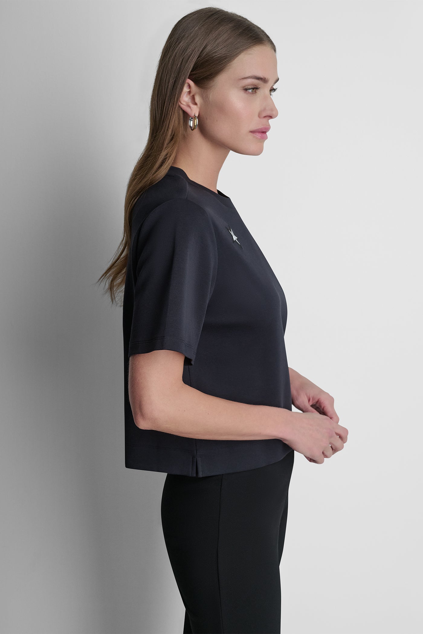 COTTON SHORT SLEEVE LOGO TOP VIEW 4 | Women's Clearance COTTON SHORT SLEEVE LOGO TOP VIEW 4 | Women's Clearance