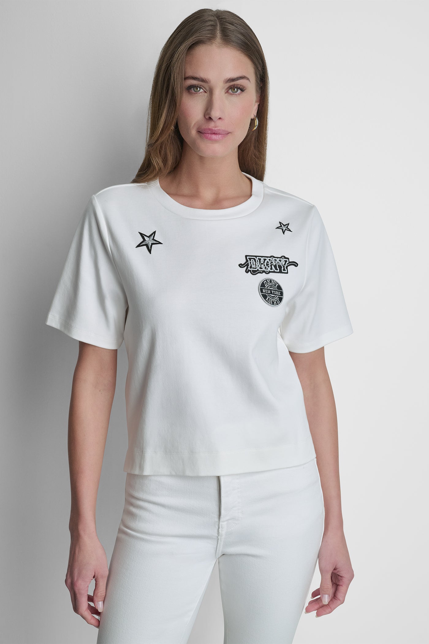 COTTON SHORT SLEEVE LOGO TOP View 2 | Women's Clearance COTTON SHORT SLEEVE LOGO TOP View 2 | Women's Clearance