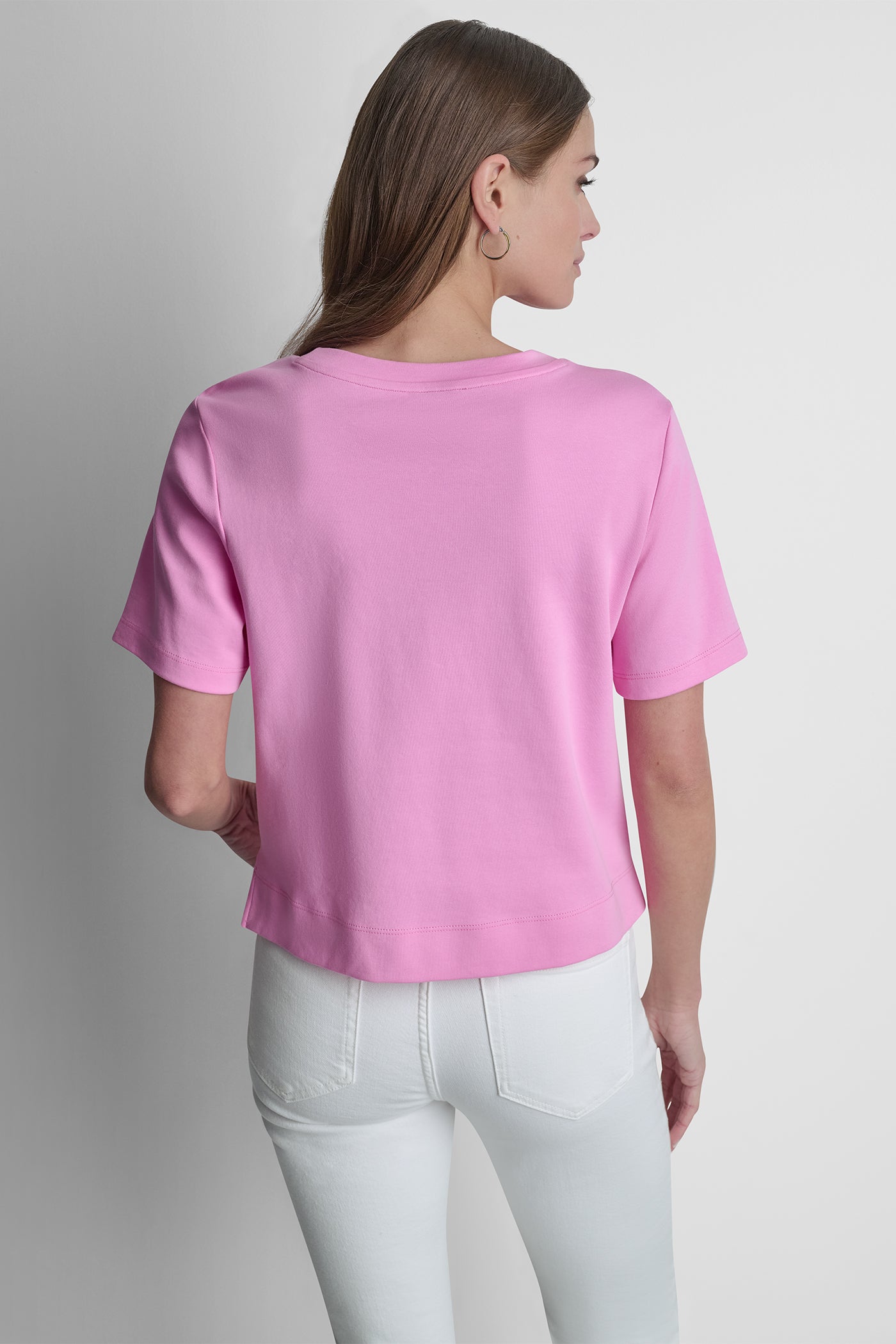 COTTON SHORT SLEEVE LOGO TOP VIEW 3 | Gifts Under $100 COTTON SHORT SLEEVE LOGO TOP VIEW 3 | Gifts Under $100