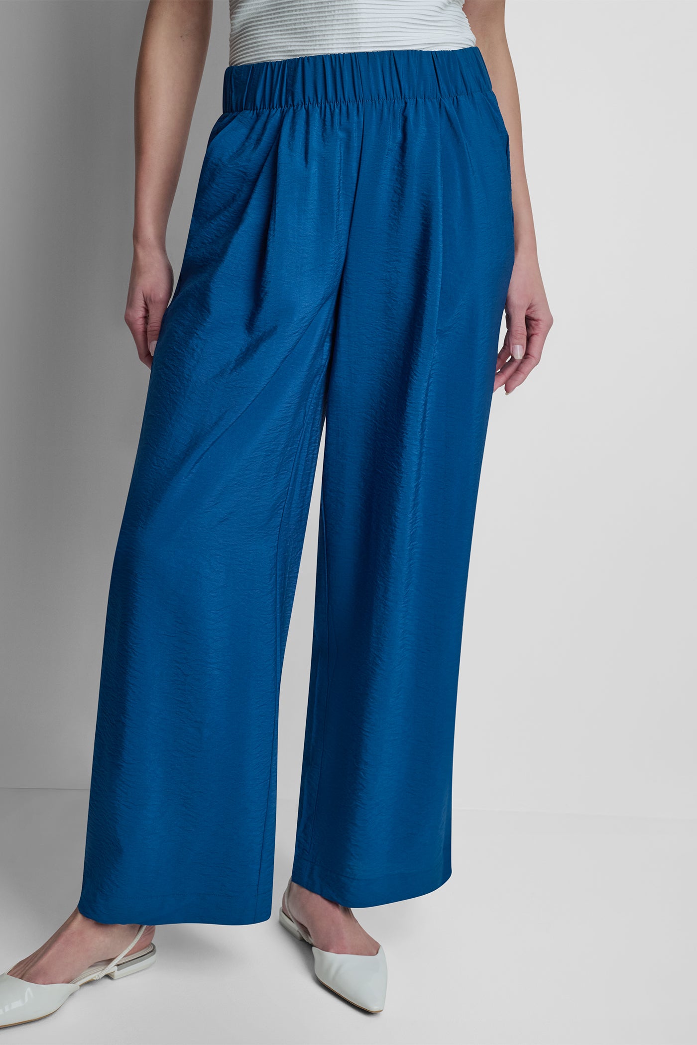 MID-RISE RUMPLED STRAIGHT-LEG ANKLE PANT View 2 | Pants & Denim MID-RISE RUMPLED STRAIGHT-LEG ANKLE PANT View 2 | Pants & Denim