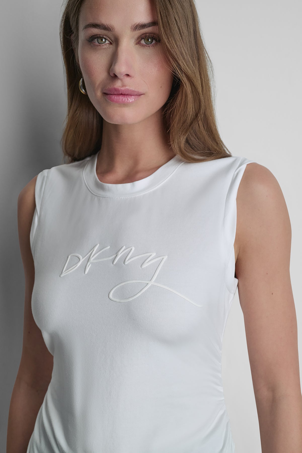 SLEEVELESS LOGO TOP View 2 | Under $100 SLEEVELESS LOGO TOP View 2 | Under $100