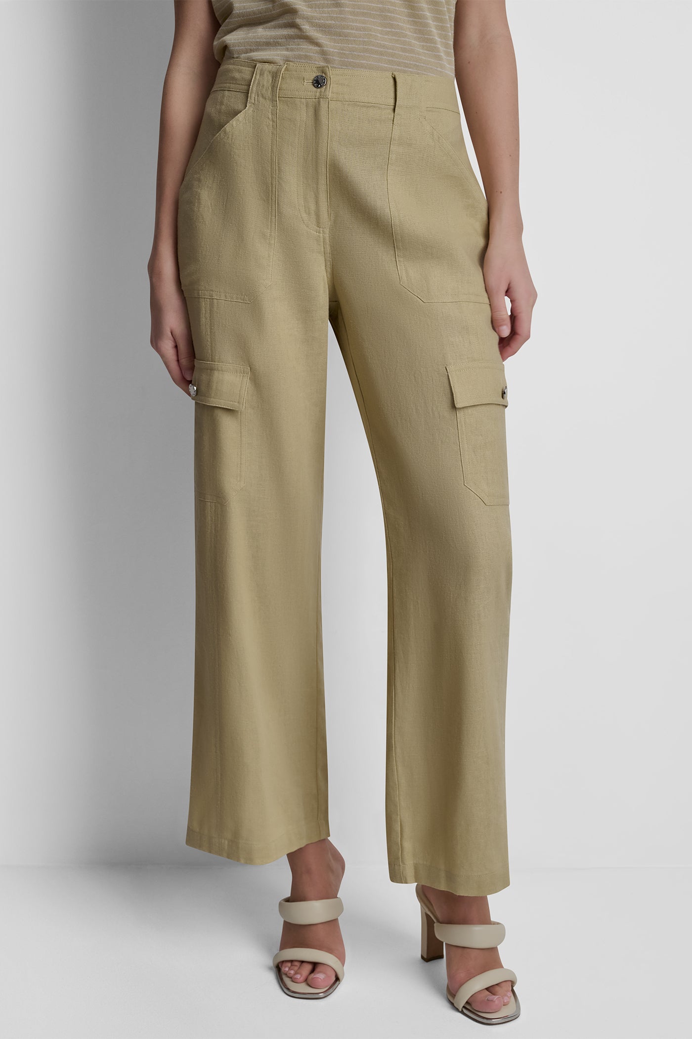 MID-RISE LINEN-BLEND STRAIGHT-LEG CARGO PANT View 2 | Pants & Denim MID-RISE LINEN-BLEND STRAIGHT-LEG CARGO PANT View 2 | Pants & Denim