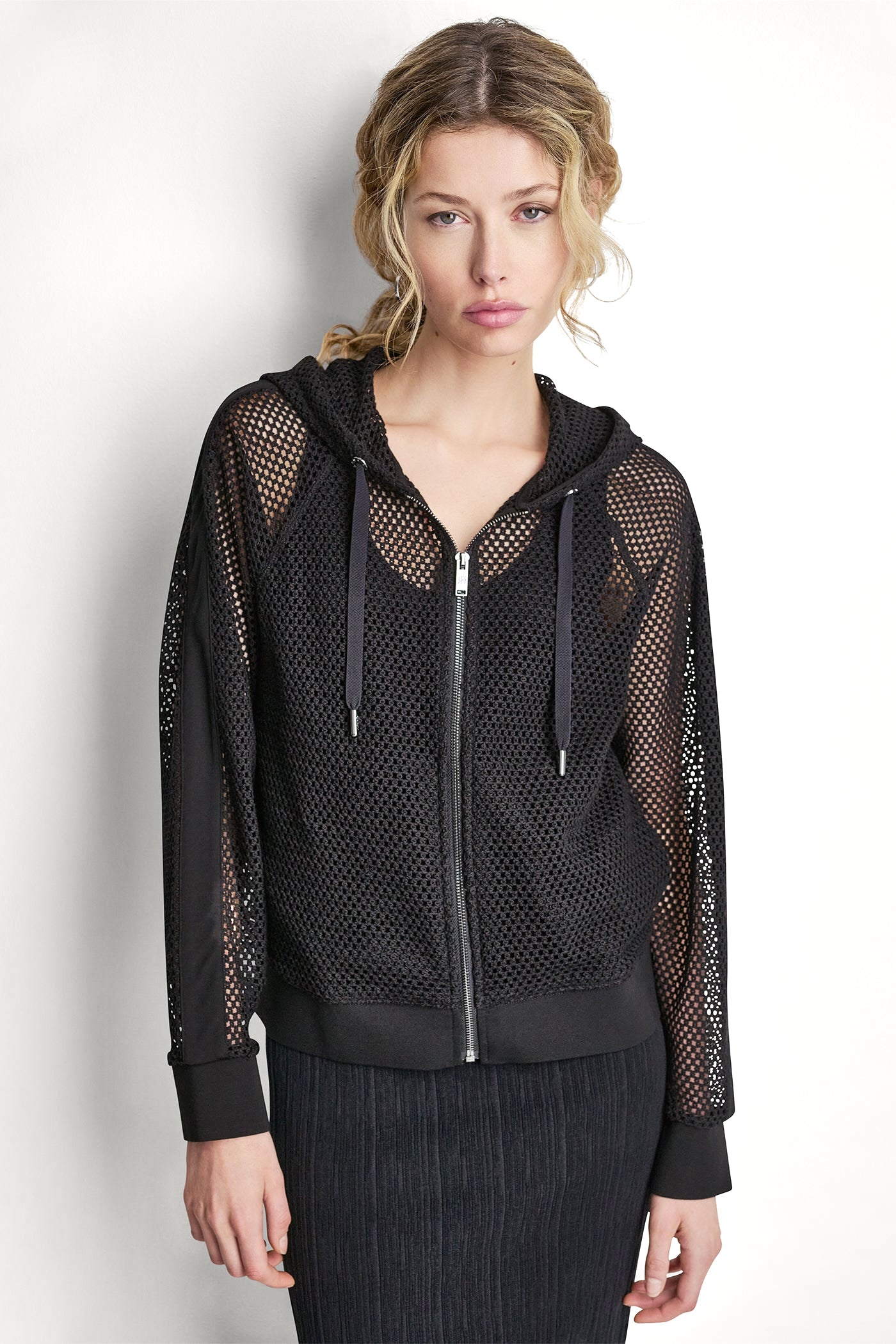MESH LOGO ZIP-UP HOODIE View 2 | Women's Clearance MESH LOGO ZIP-UP HOODIE View 2 | Women's Clearance