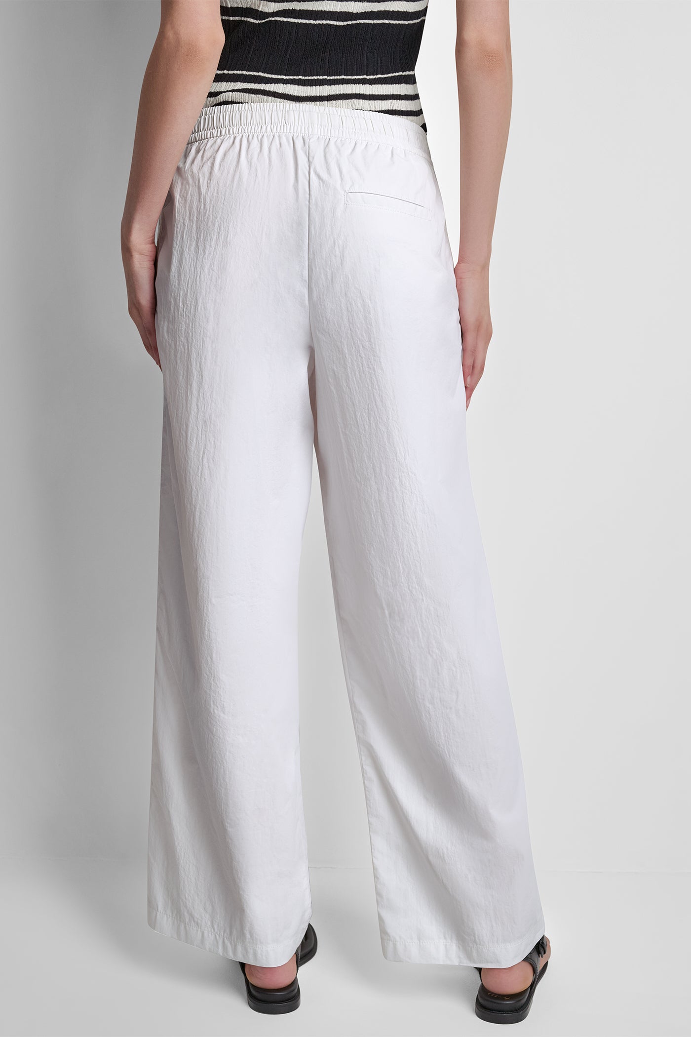 LOGO TRIM STRAIGHT-LEG PULL-ON PANT VIEW 3 | Gifts Under $100 LOGO TRIM STRAIGHT-LEG PULL-ON PANT VIEW 3 | Gifts Under $100