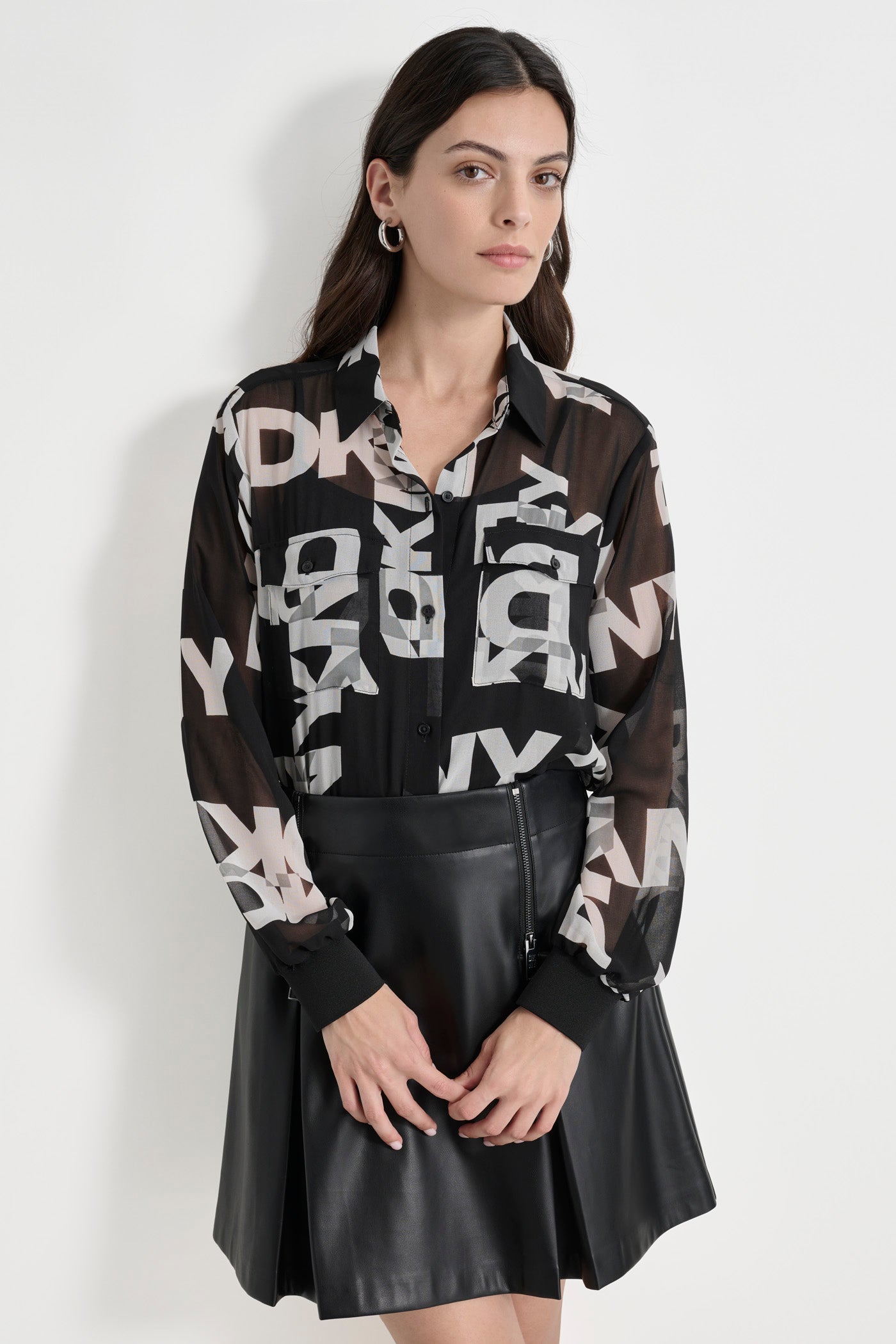 LOGO PRINT SHIRT VIEW 4 | WOMEN'S SWEATERS & TOPS LOGO PRINT SHIRT VIEW 4 | WOMEN'S SWEATERS & TOPS