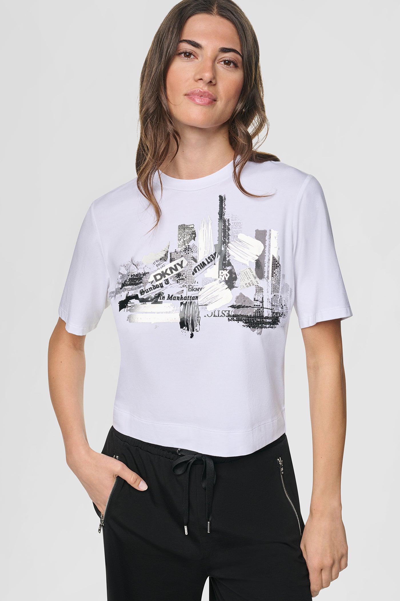 STUDDED NEWSPAPER LOGO TEE View 1 | Clothing STUDDED NEWSPAPER LOGO TEE View 1 | Clothing