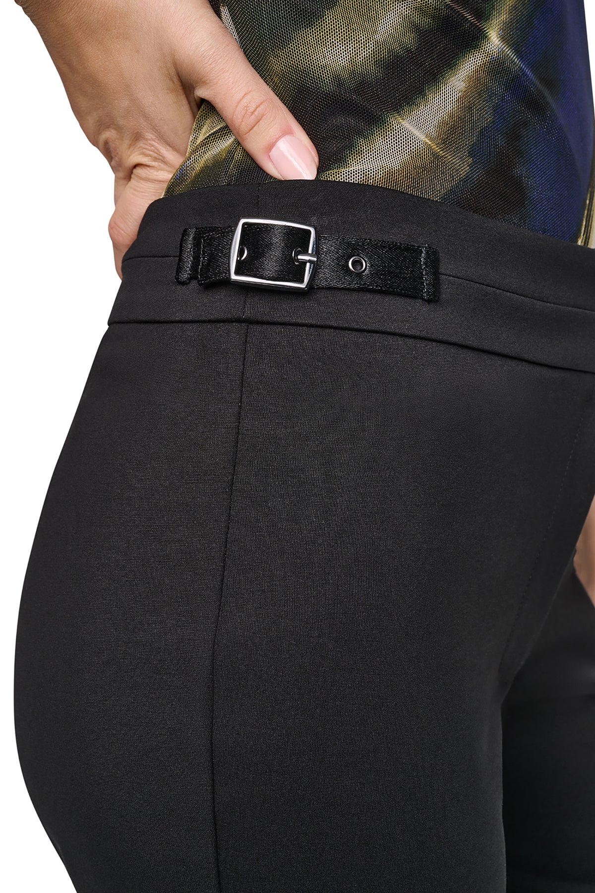 MID-RISE SOHO FLARE PANT VIEW 2
