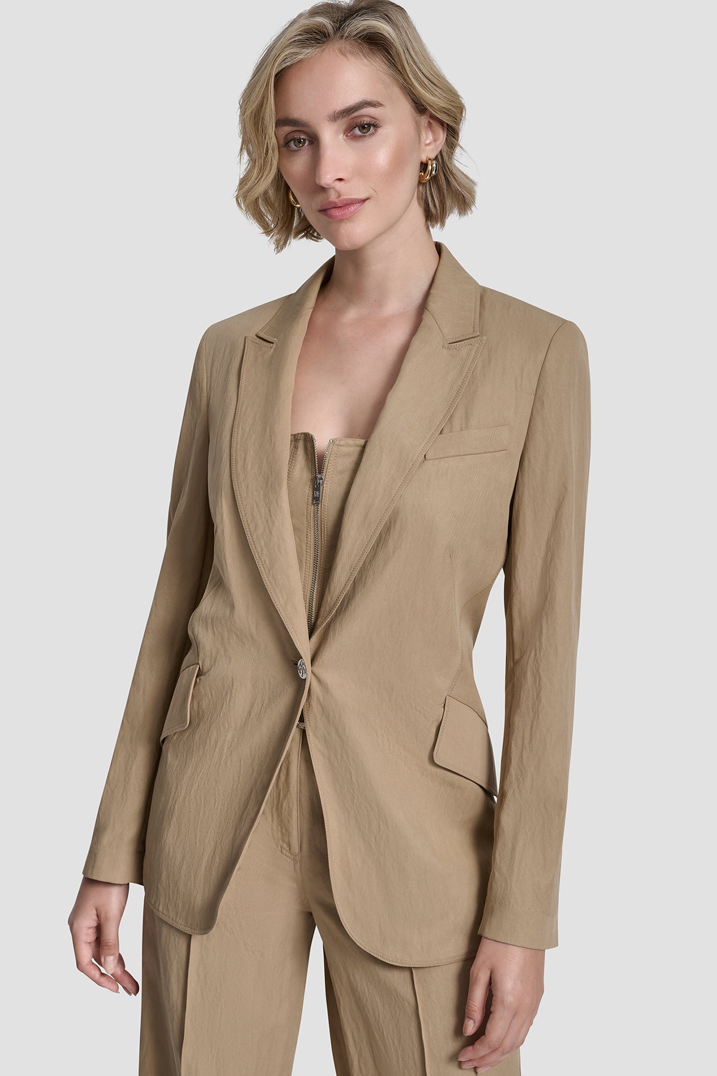 ZIG ZAG STITCH BLAZER View 1 | NEW NEUTRALS ZIG ZAG STITCH BLAZER View 1 | NEW NEUTRALS