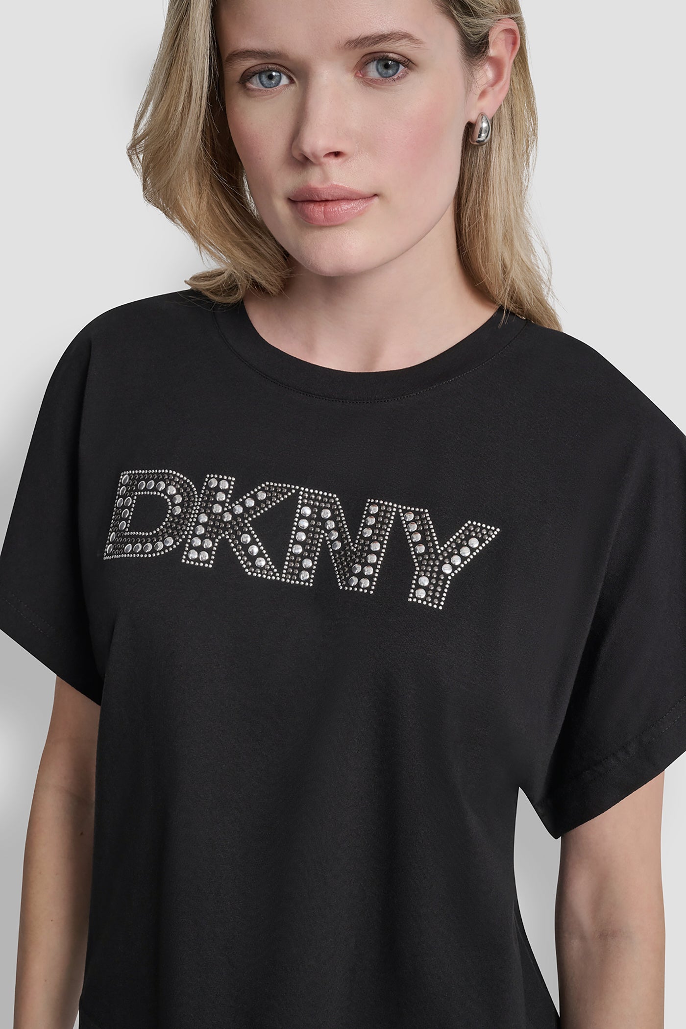 CRYSTAL LOGO TEE View 2 | Women's Clearance CRYSTAL LOGO TEE View 2 | Women's Clearance