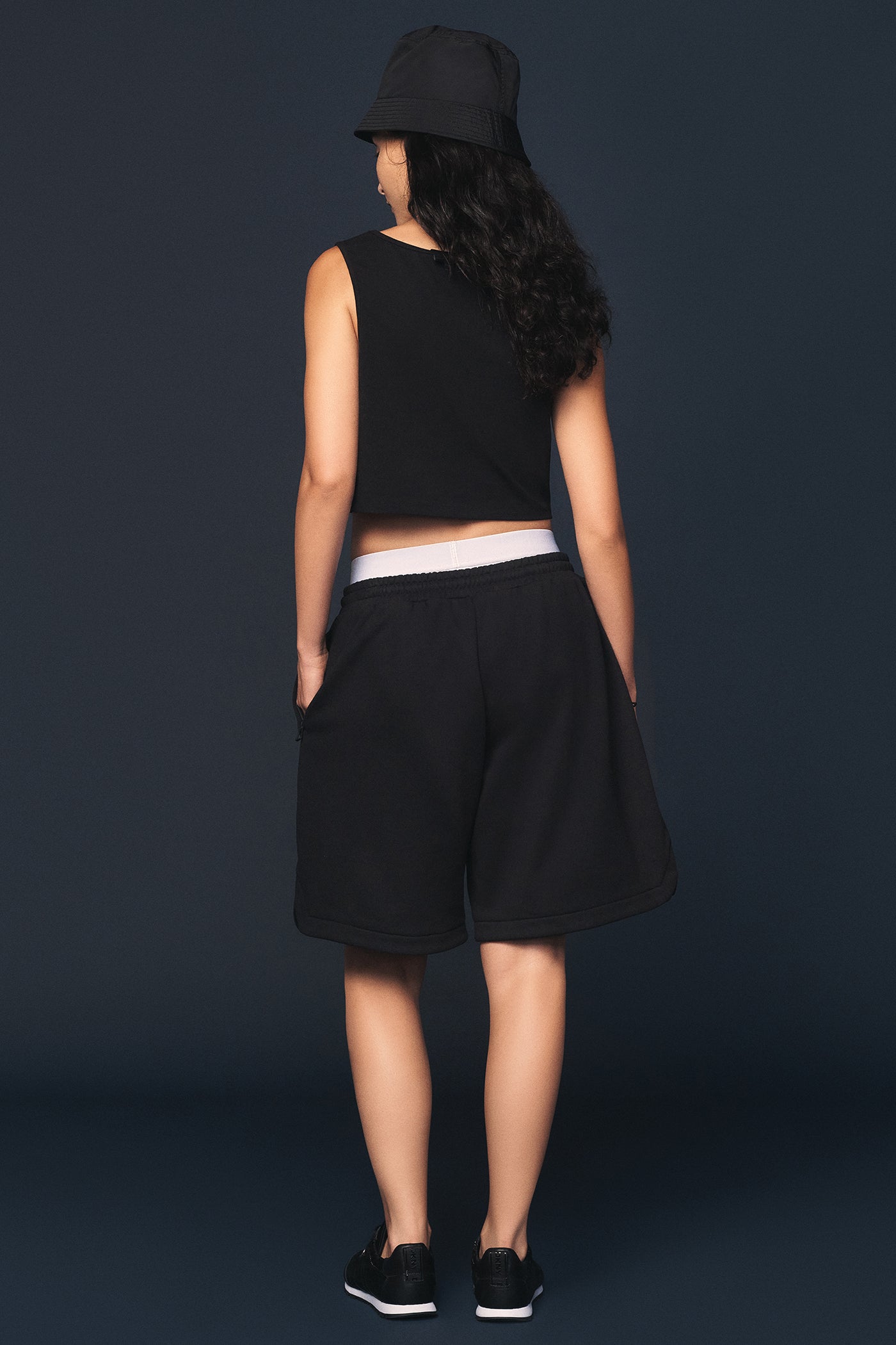 DKNY X YANKEES EMBROIDERED SHORT VIEW 4 | FALL PRE-ORDER DKNY X YANKEES EMBROIDERED SHORT VIEW 4 | FALL PRE-ORDER