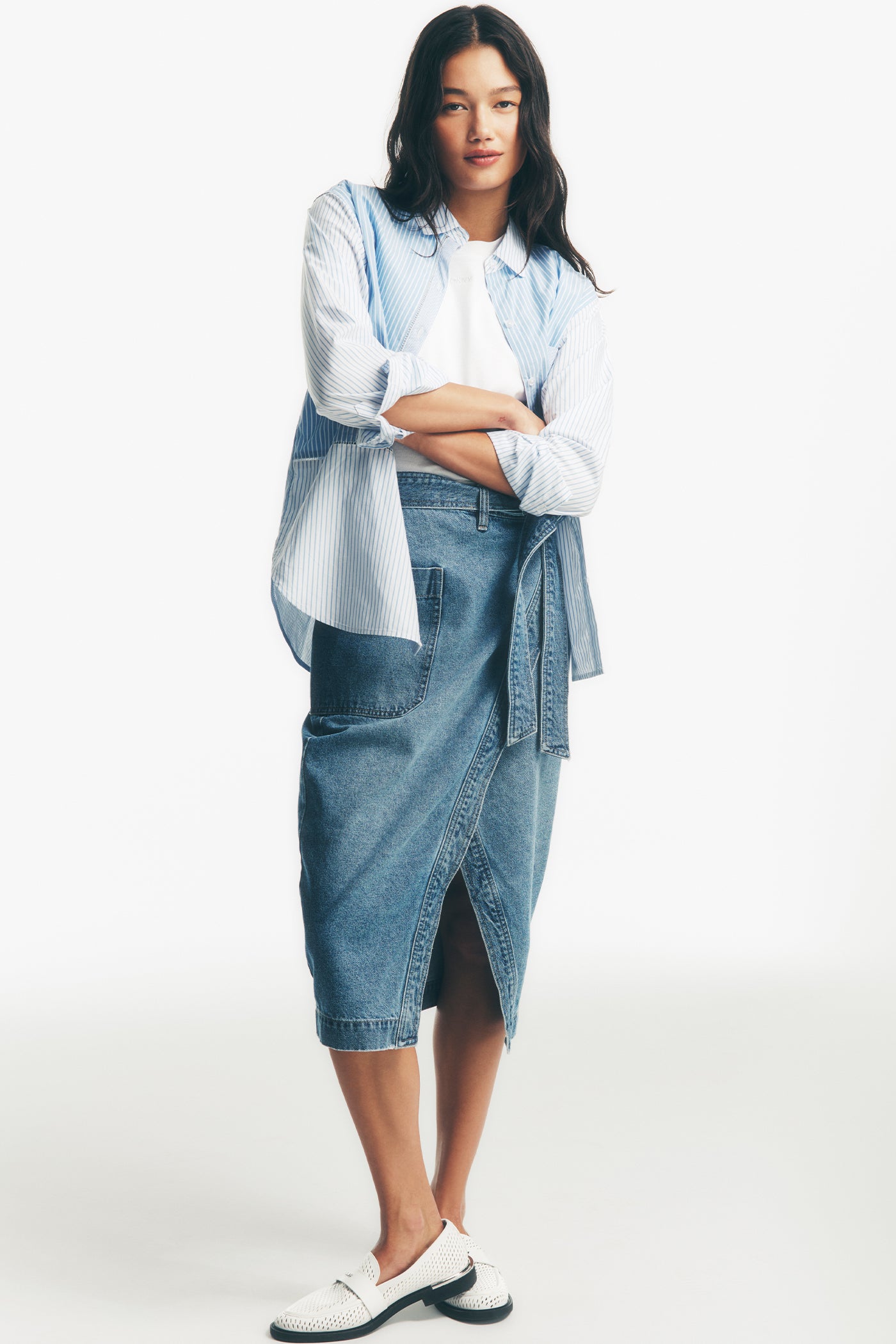 HIGH-RISE DENIM WRAP SKIRT View 1 HIGH-RISE DENIM WRAP SKIRT View 1